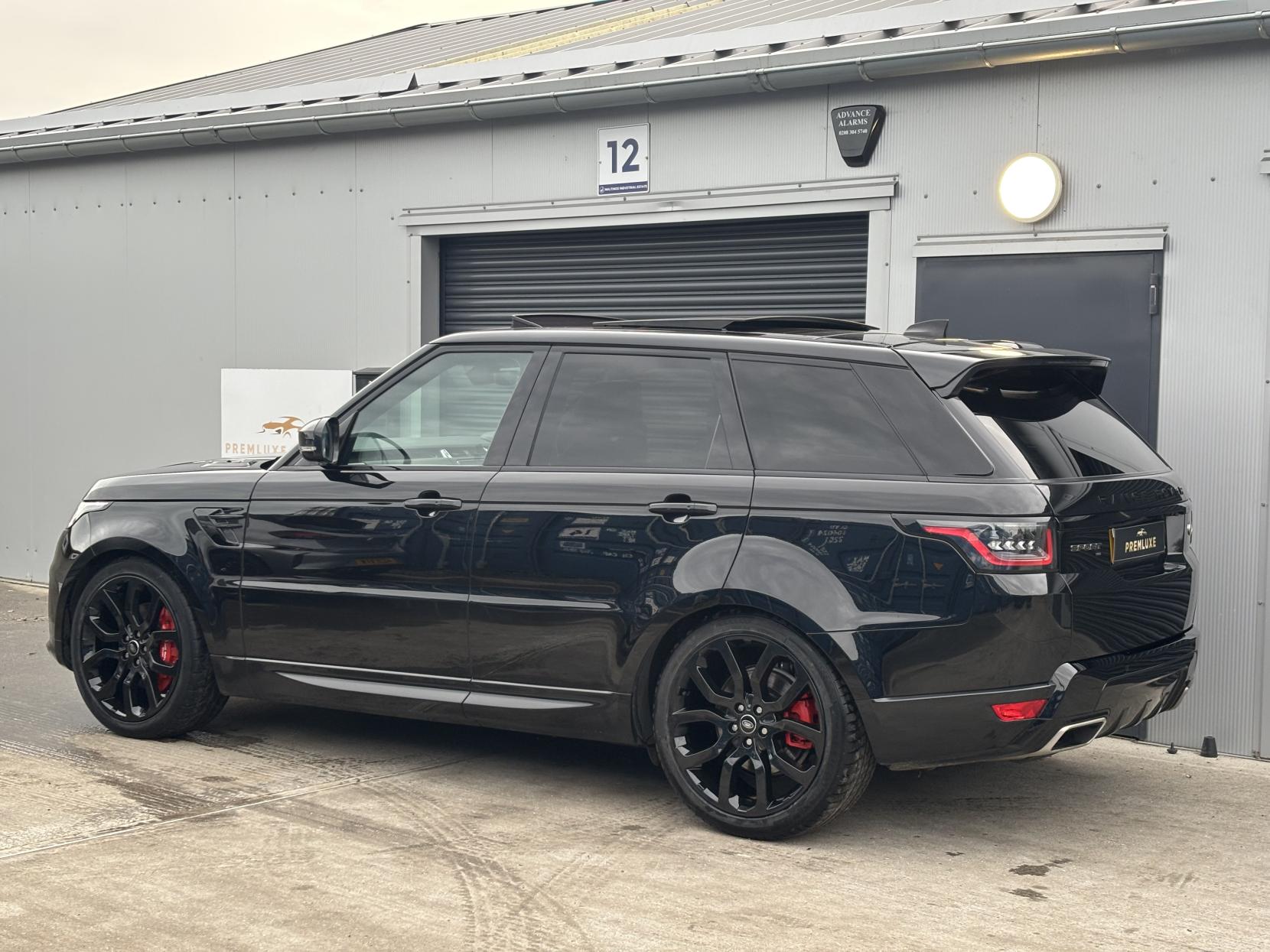 Land Rover Range Rover Sport 3.0 D300 MHEV HSE Dynamic Black SUV 5dr Diesel Auto 4WD Euro 6 (s/s) (300 ps)