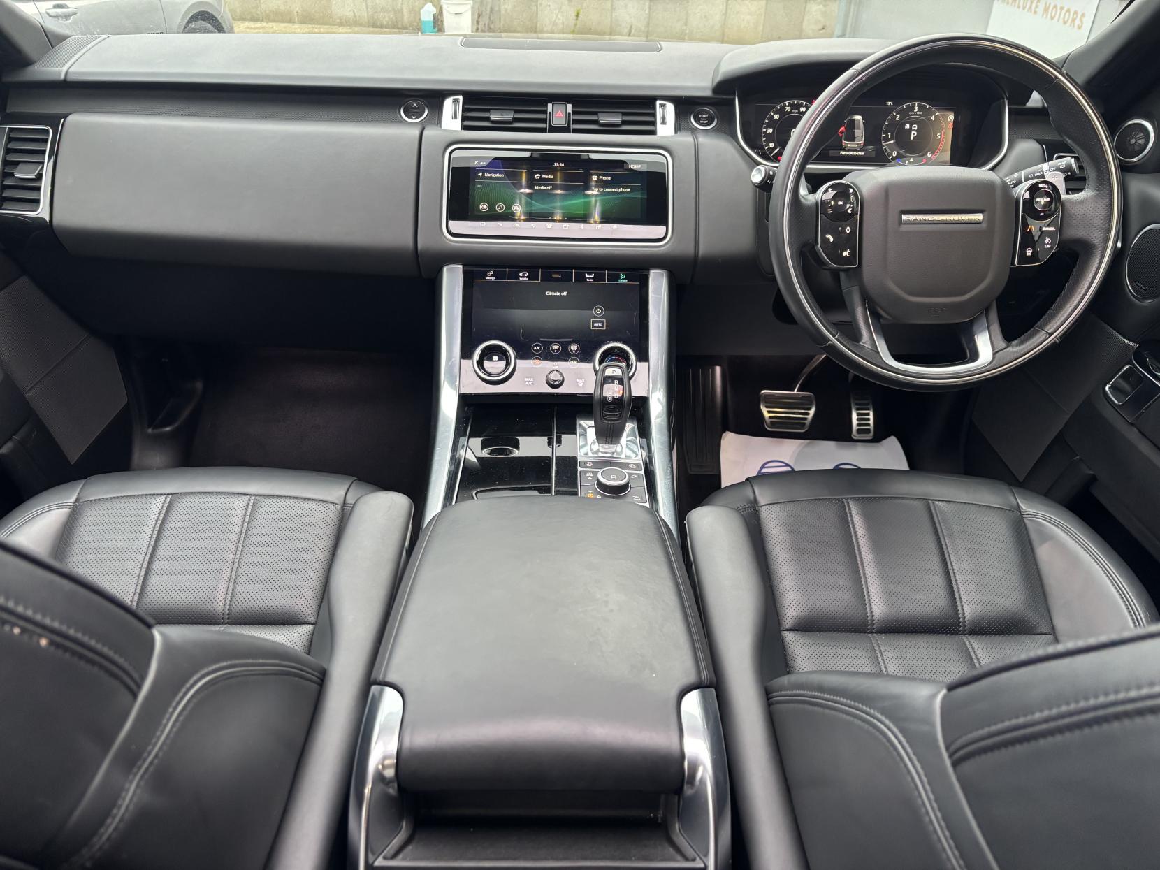 Land Rover Range Rover Sport 3.0 D300 MHEV HSE Dynamic Black SUV 5dr Diesel Auto 4WD Euro 6 (s/s) (300 ps)