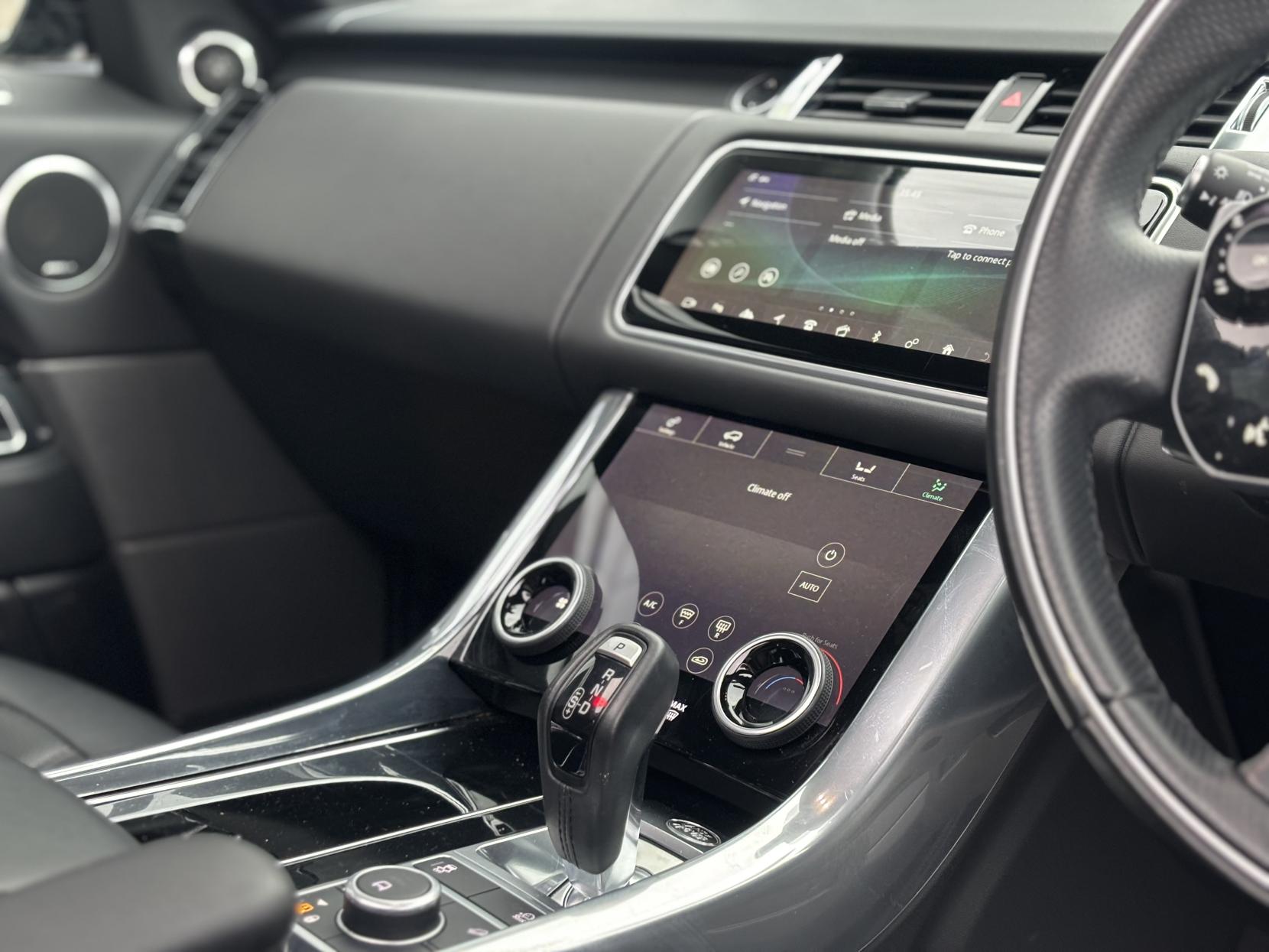 Land Rover Range Rover Sport 3.0 D300 MHEV HSE Dynamic Black SUV 5dr Diesel Auto 4WD Euro 6 (s/s) (300 ps)