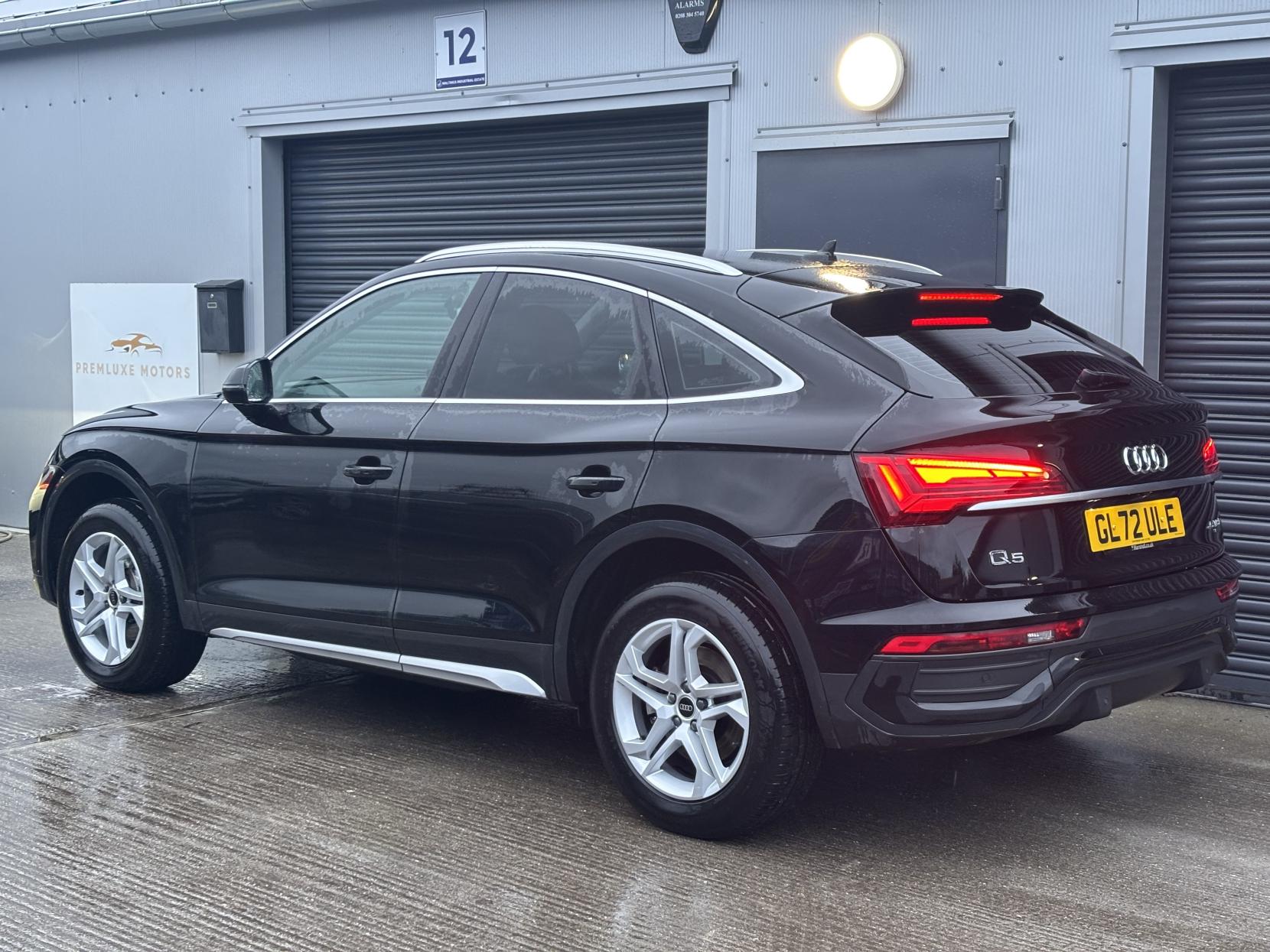 Audi Q5 2.0 TFSI 45 Sport Sportback 5dr Petrol S Tronic quattro Euro 6 (s/s) (265 ps)