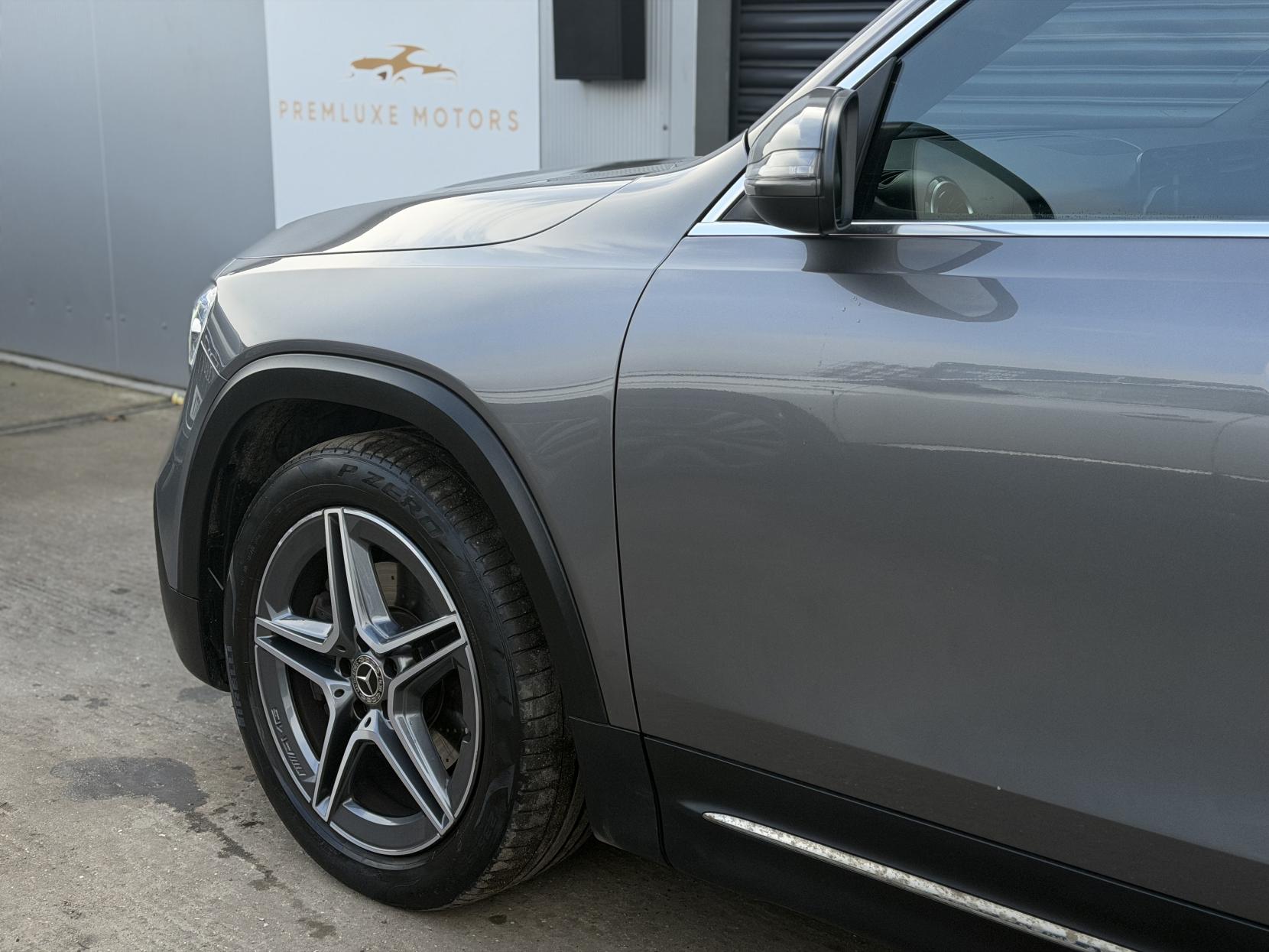 Mercedes-Benz GLB 1.3 GLB200 AMG Line SUV 5dr Petrol 7G-DCT Euro 6 (s/s) (163 ps)