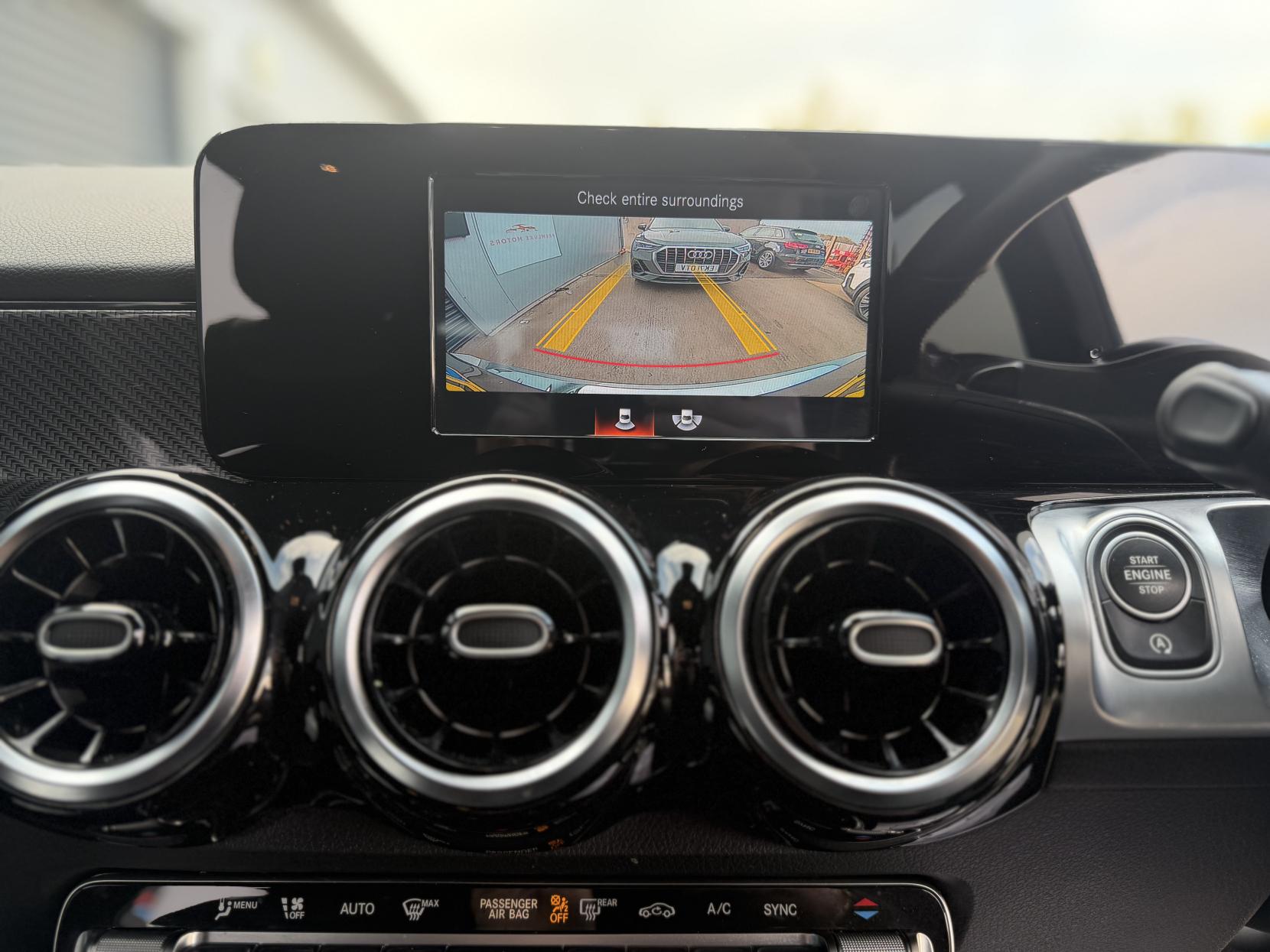 Mercedes-Benz GLB 1.3 GLB200 AMG Line SUV 5dr Petrol 7G-DCT Euro 6 (s/s) (163 ps)