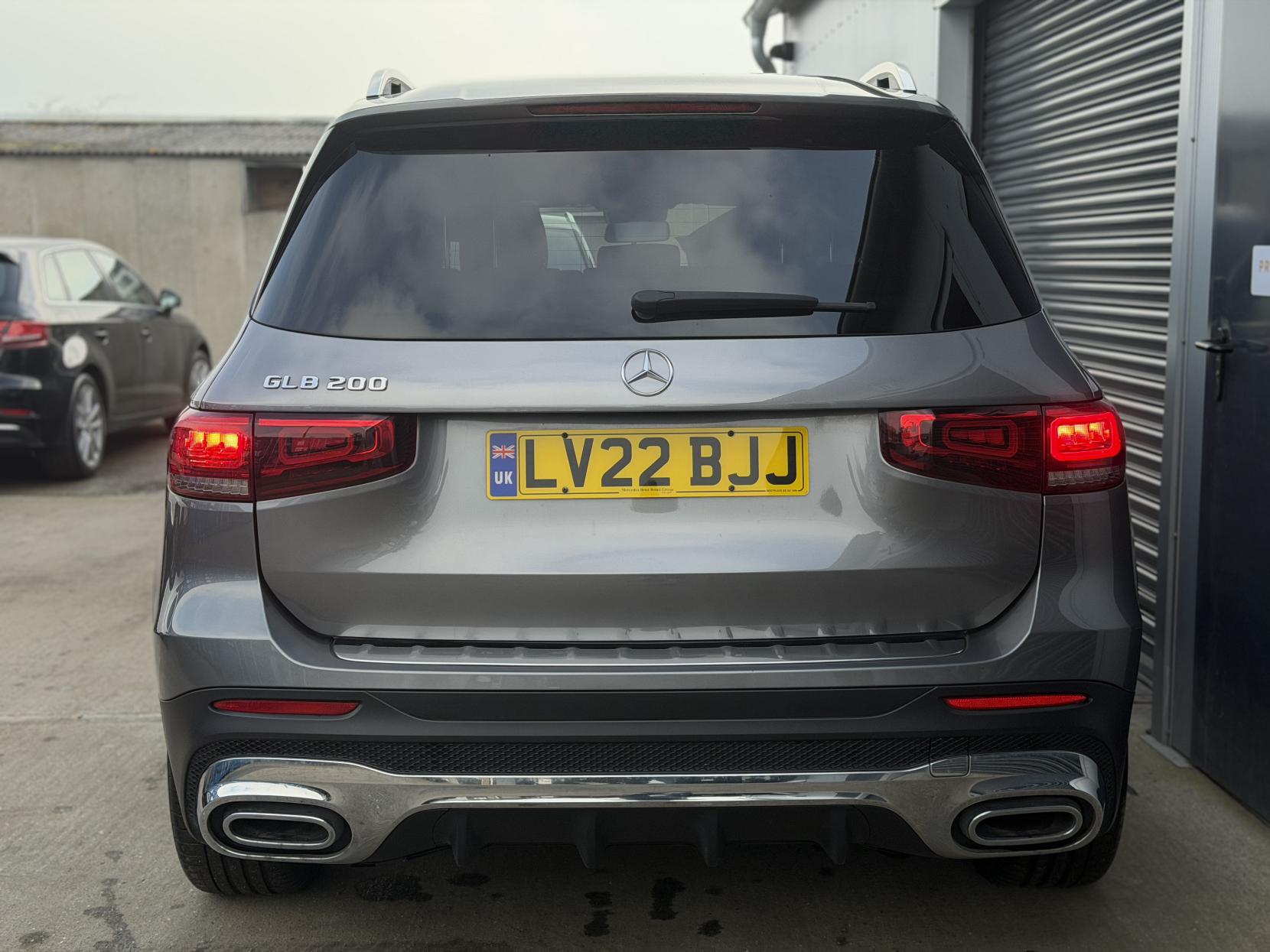 Mercedes-Benz GLB 1.3 GLB200 AMG Line SUV 5dr Petrol 7G-DCT Euro 6 (s/s) (163 ps)