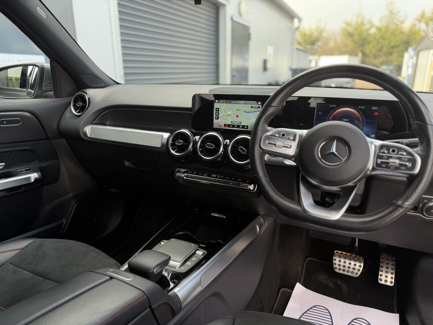 Mercedes-Benz GLB 1.3 GLB200 AMG Line SUV 5dr Petrol 7G-DCT Euro 6 (s/s) (163 ps)