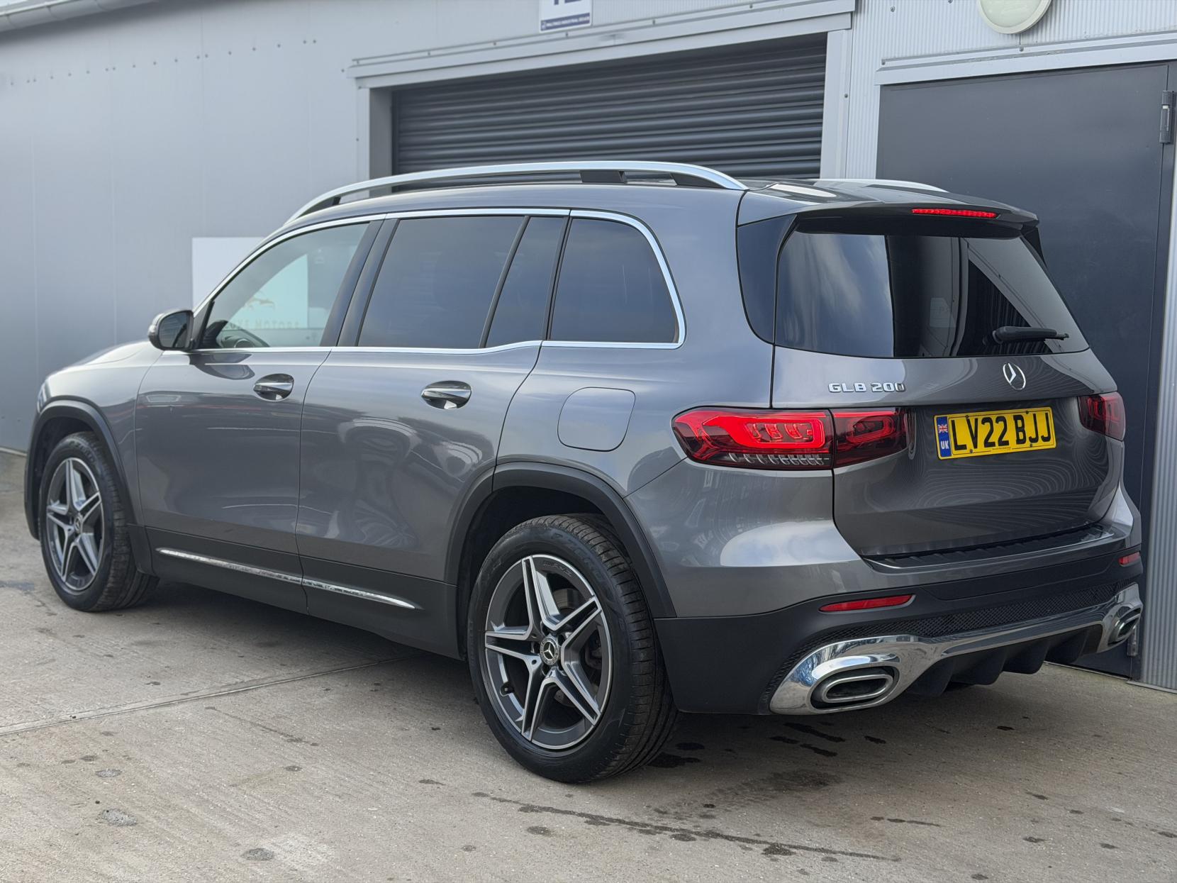 Mercedes-Benz GLB 1.3 GLB200 AMG Line SUV 5dr Petrol 7G-DCT Euro 6 (s/s) (163 ps)