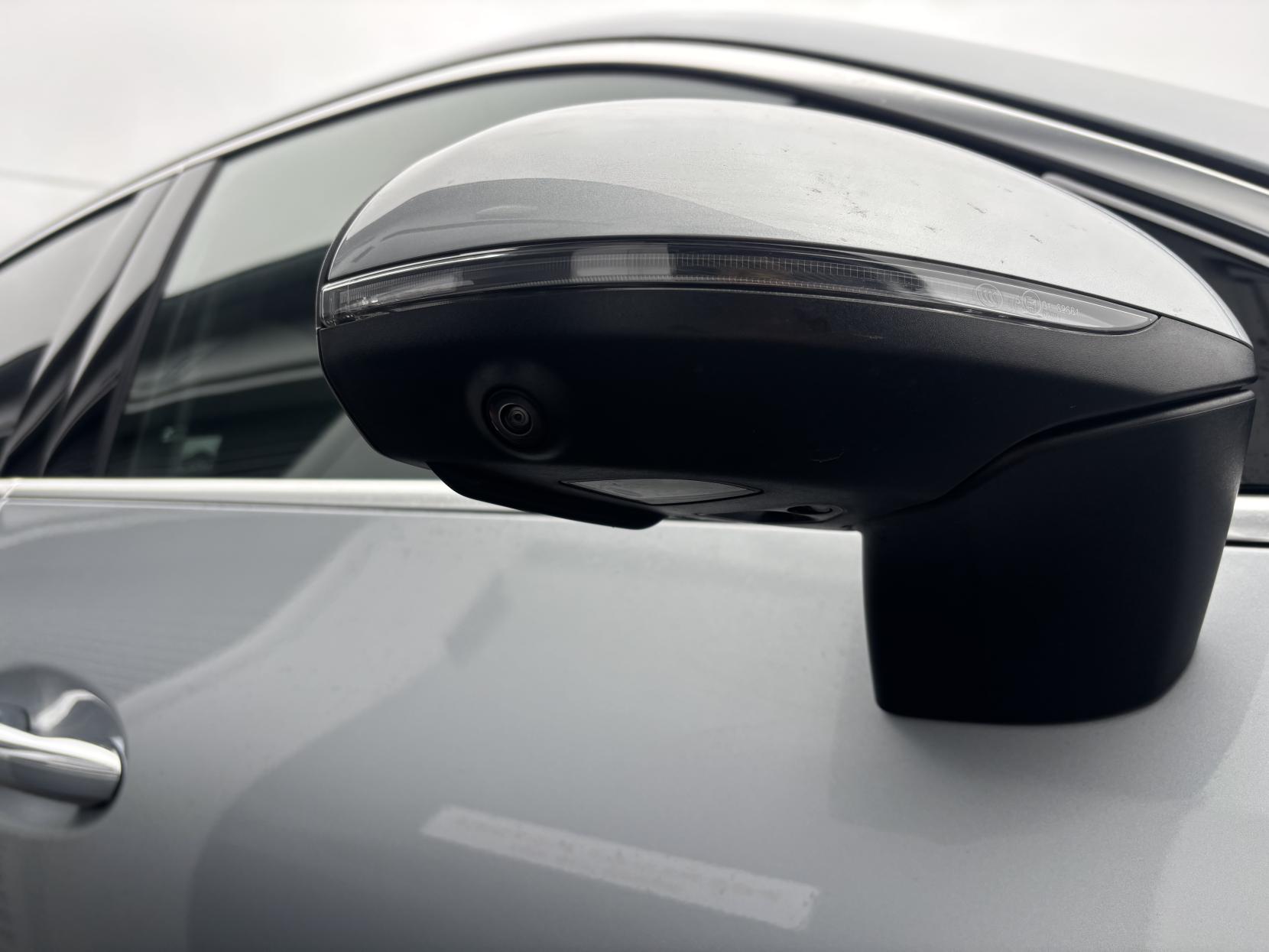 Mercedes-Benz GLC 2.0 GLC300h MHEV AMG Line (Premium) Coupe 5dr Petrol Hybrid G-Tronic+ 4MATIC Euro 6 (s/s) (280 ps)