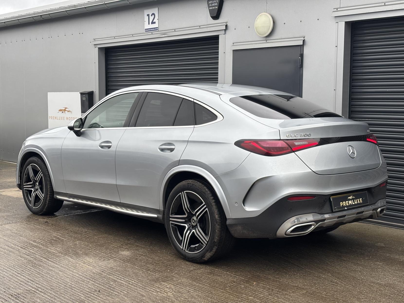 Mercedes-Benz GLC 2.0 GLC300h MHEV AMG Line (Premium) Coupe 5dr Petrol Hybrid G-Tronic+ 4MATIC Euro 6 (s/s) (280 ps)