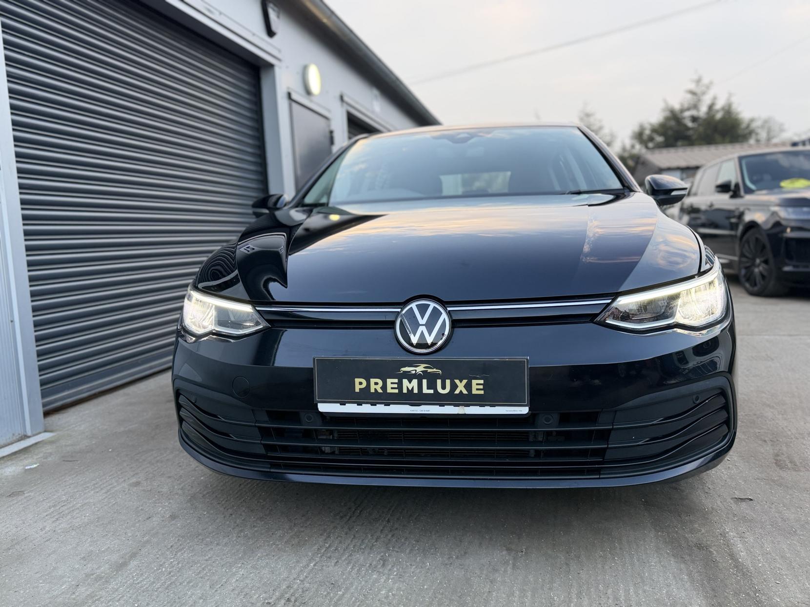 Volkswagen Golf 1.0 TSI Life Hatchback 5dr Petrol Manual Euro 6 (s/s) (110 ps)