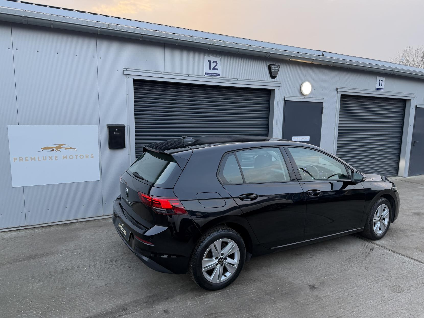 Volkswagen Golf 1.0 TSI Life Hatchback 5dr Petrol Manual Euro 6 (s/s) (110 ps)