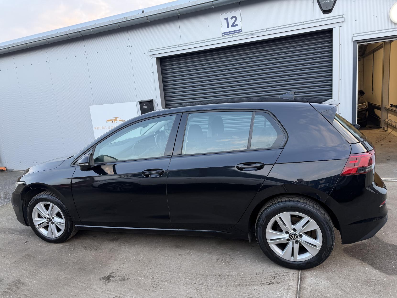 Volkswagen Golf 1.0 TSI Life Hatchback 5dr Petrol Manual Euro 6 (s/s) (110 ps)