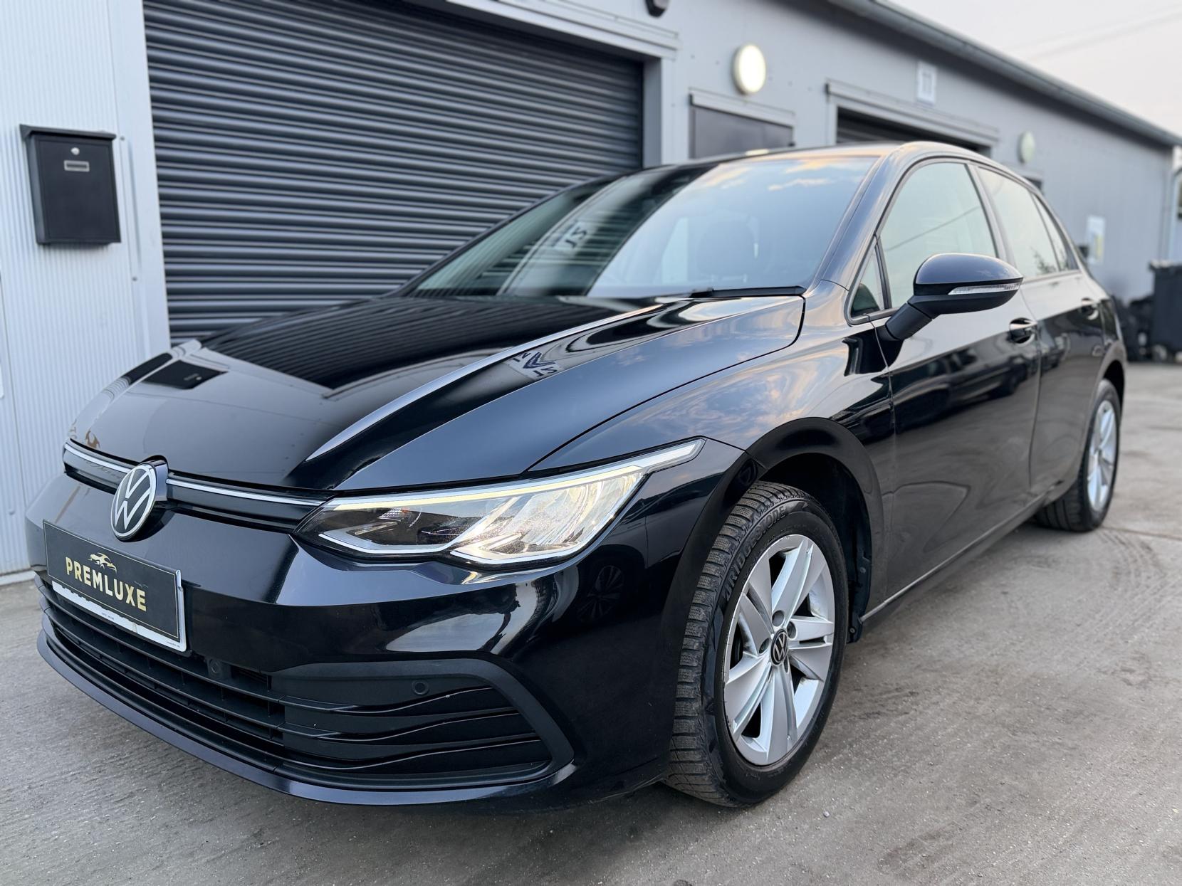 Volkswagen Golf 1.0 TSI Life Hatchback 5dr Petrol Manual Euro 6 (s/s) (110 ps)