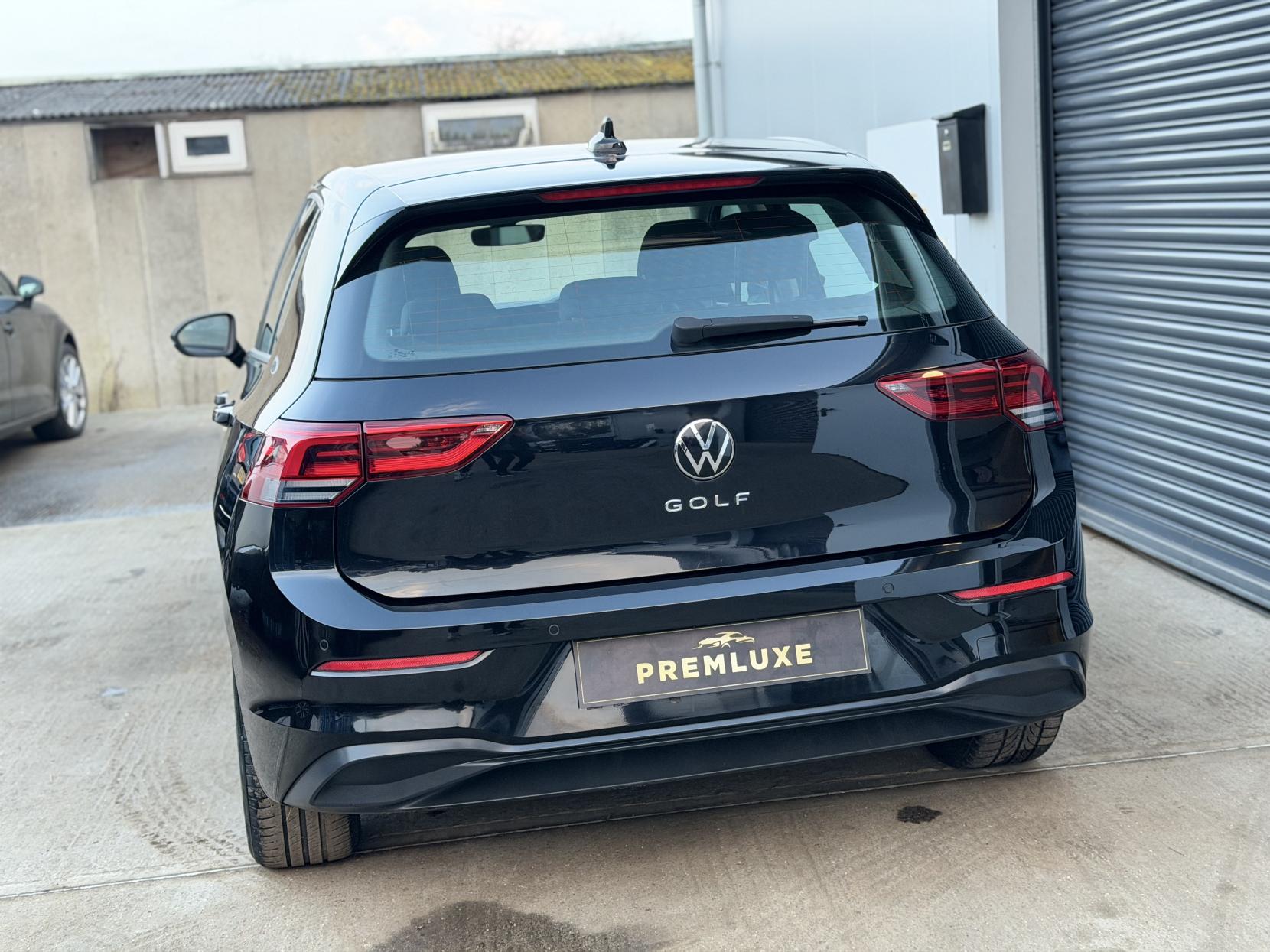 Volkswagen Golf 1.0 TSI Life Hatchback 5dr Petrol Manual Euro 6 (s/s) (110 ps)