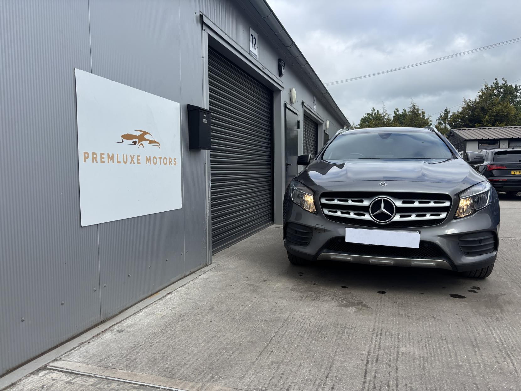 Mercedes-Benz GLA 2.1 GLA220d AMG Line SUV 5dr Diesel 7G-DCT 4MATIC Euro 6 (s/s) (177 ps)