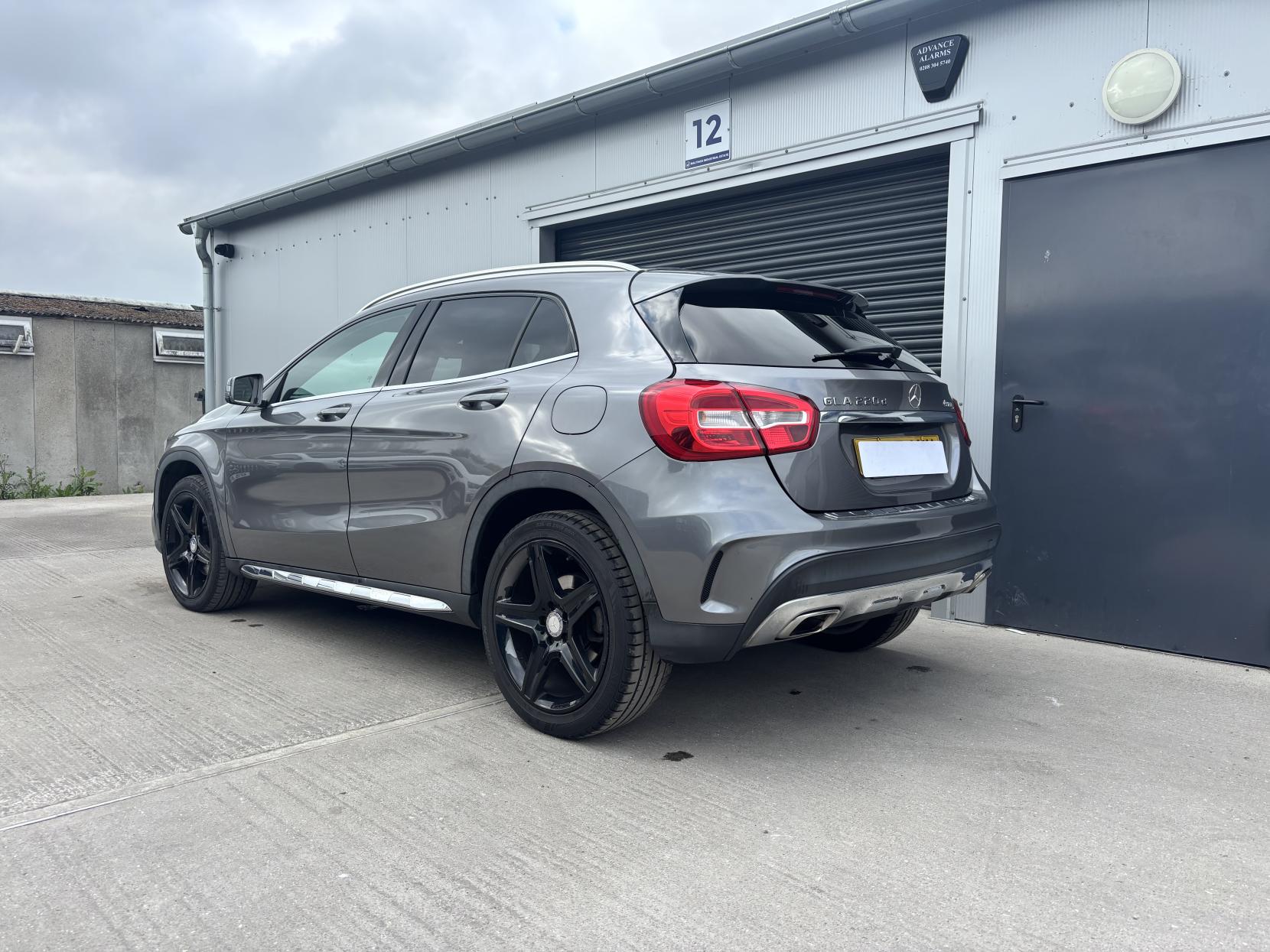Mercedes-Benz GLA 2.1 GLA220d AMG Line SUV 5dr Diesel 7G-DCT 4MATIC Euro 6 (s/s) (177 ps)