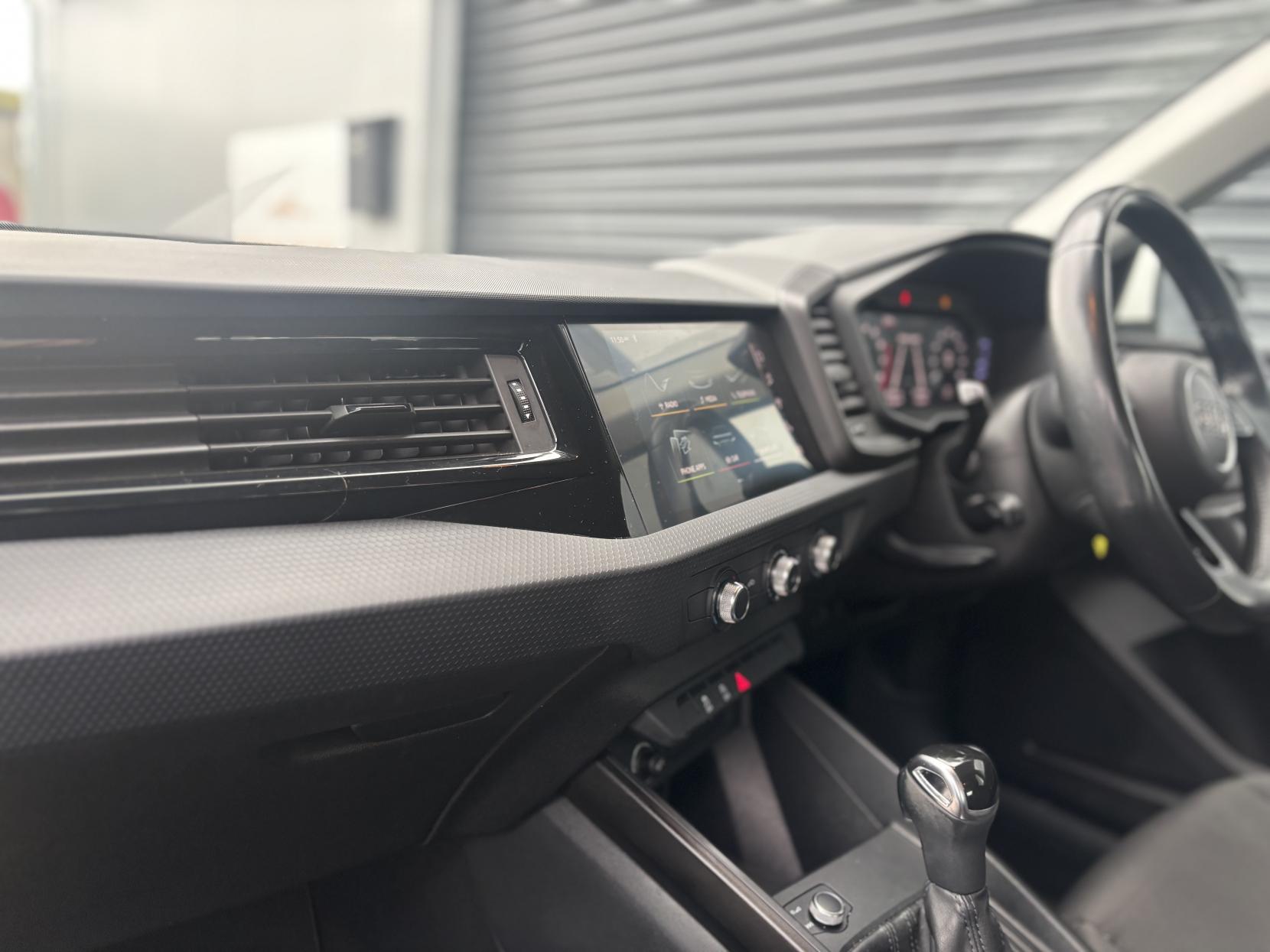 Audi A1 1.0 TFSI 30 SE Sportback 5dr Petrol S Tronic Euro 6 (s/s) (116 ps)