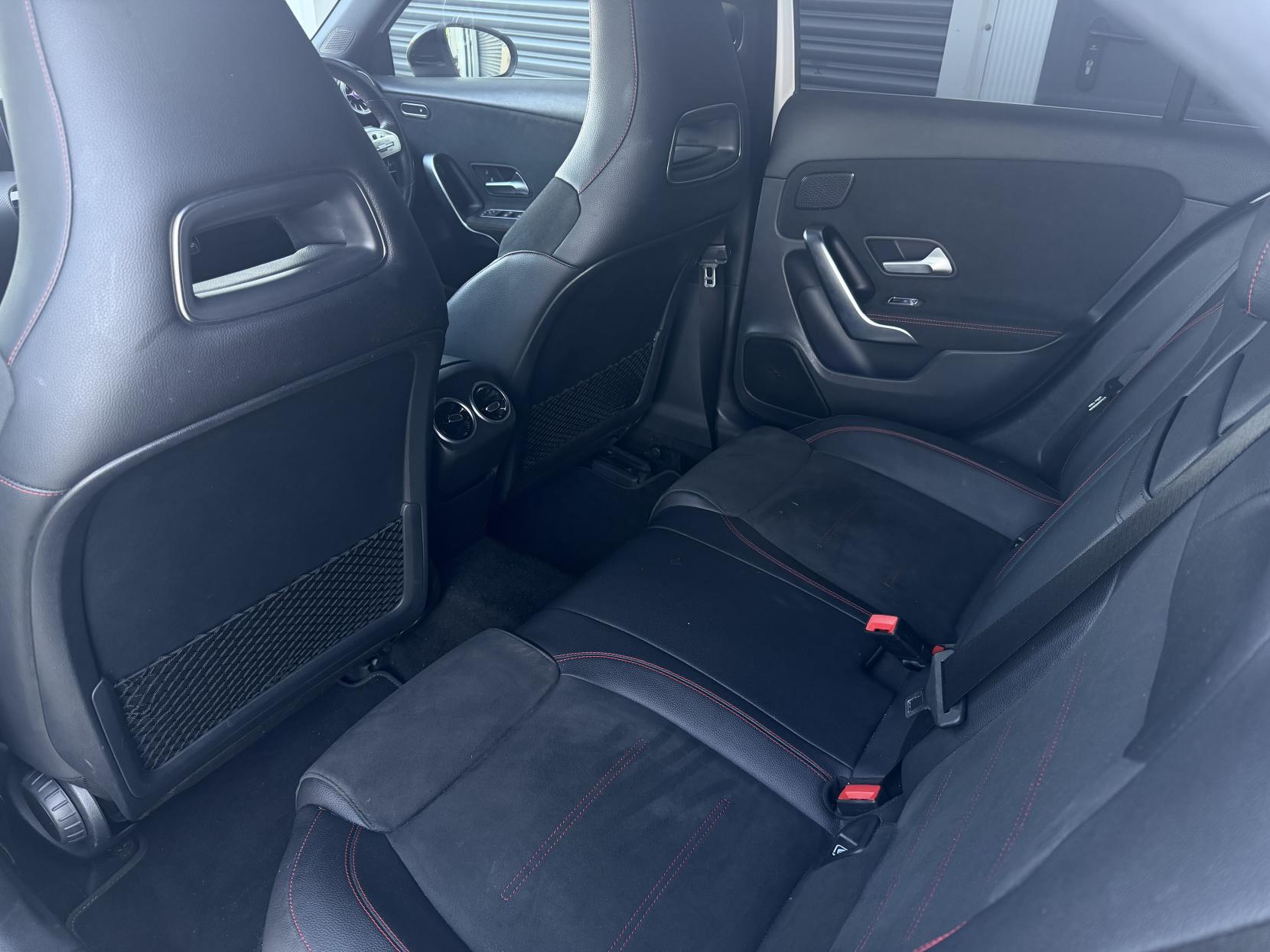 Mercedes-Benz A Class 1.5 A180d AMG Line (Premium) Hatchback 5dr Diesel 7G-DCT Euro 6 (s/s) (116 ps)