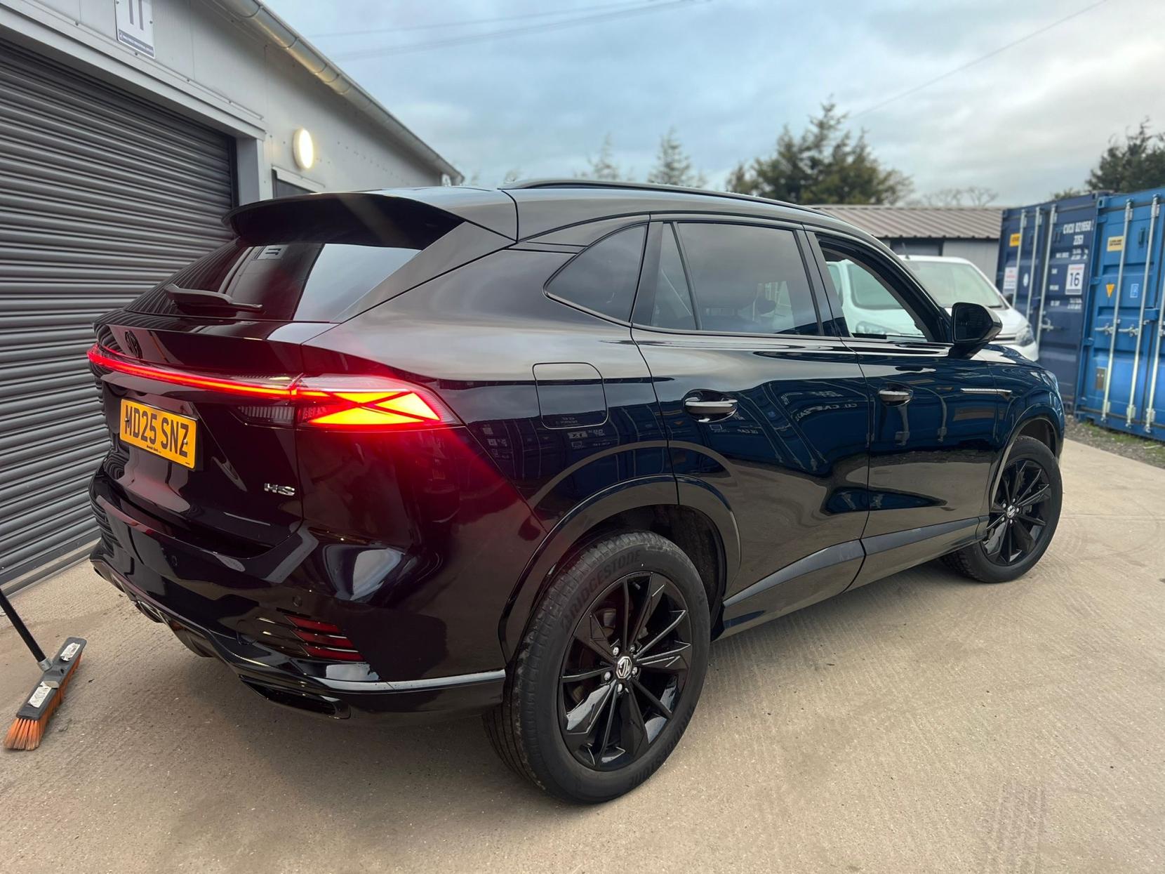 MG MG HS 1.5 T-GDI Trophy SUV 5dr Petrol Manual Euro 6 (s/s) (169 ps)