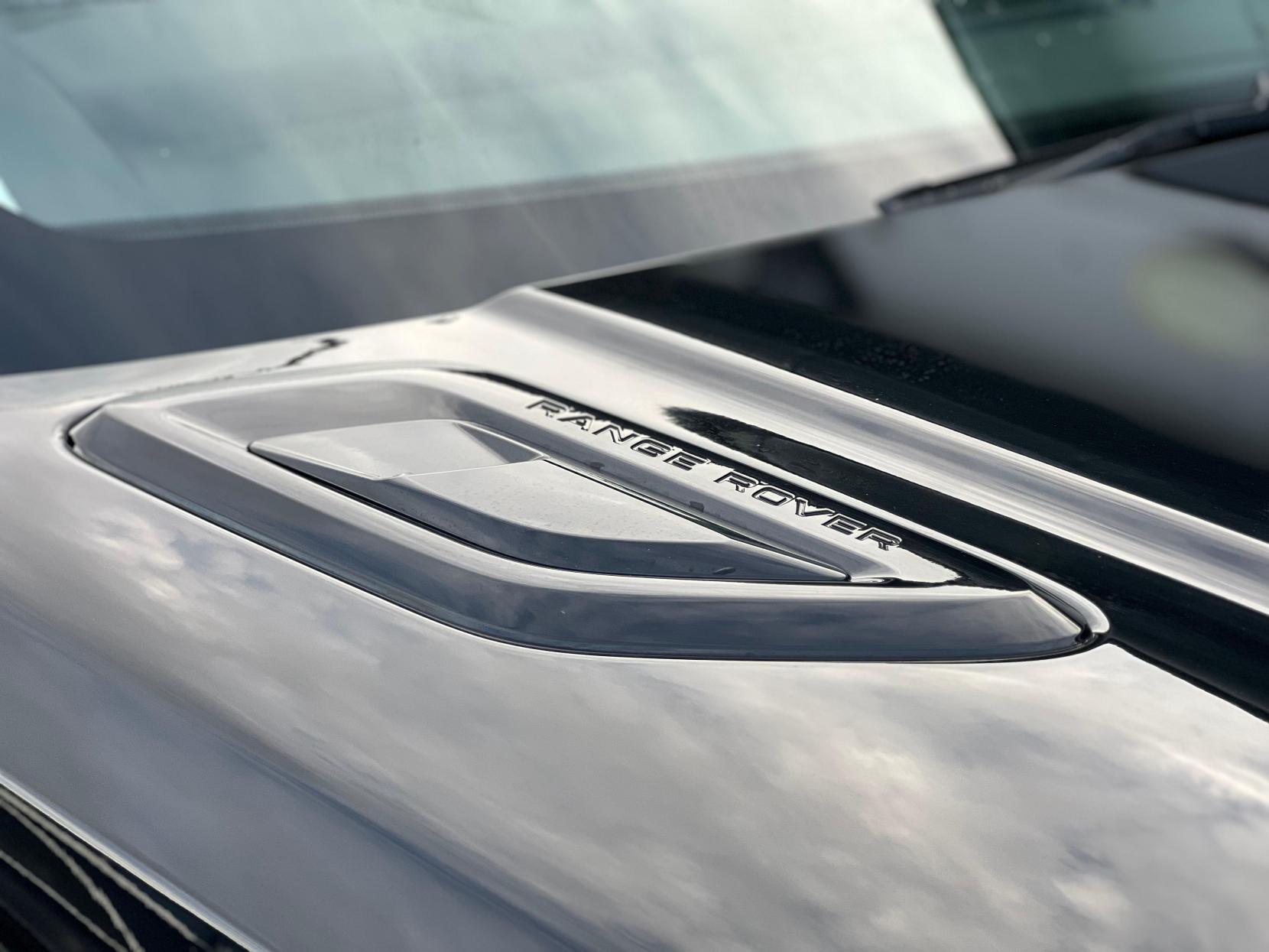 Land Rover Range Rover Sport 3.0 SD V6 Autobiography Dynamic SUV 5dr Diesel Auto 4WD Euro 6 (s/s) (306 ps)