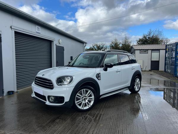MINI Countryman 1.5 Cooper Exclusive SUV 5dr Petrol Manual Euro 6 (s/s) (136 ps)