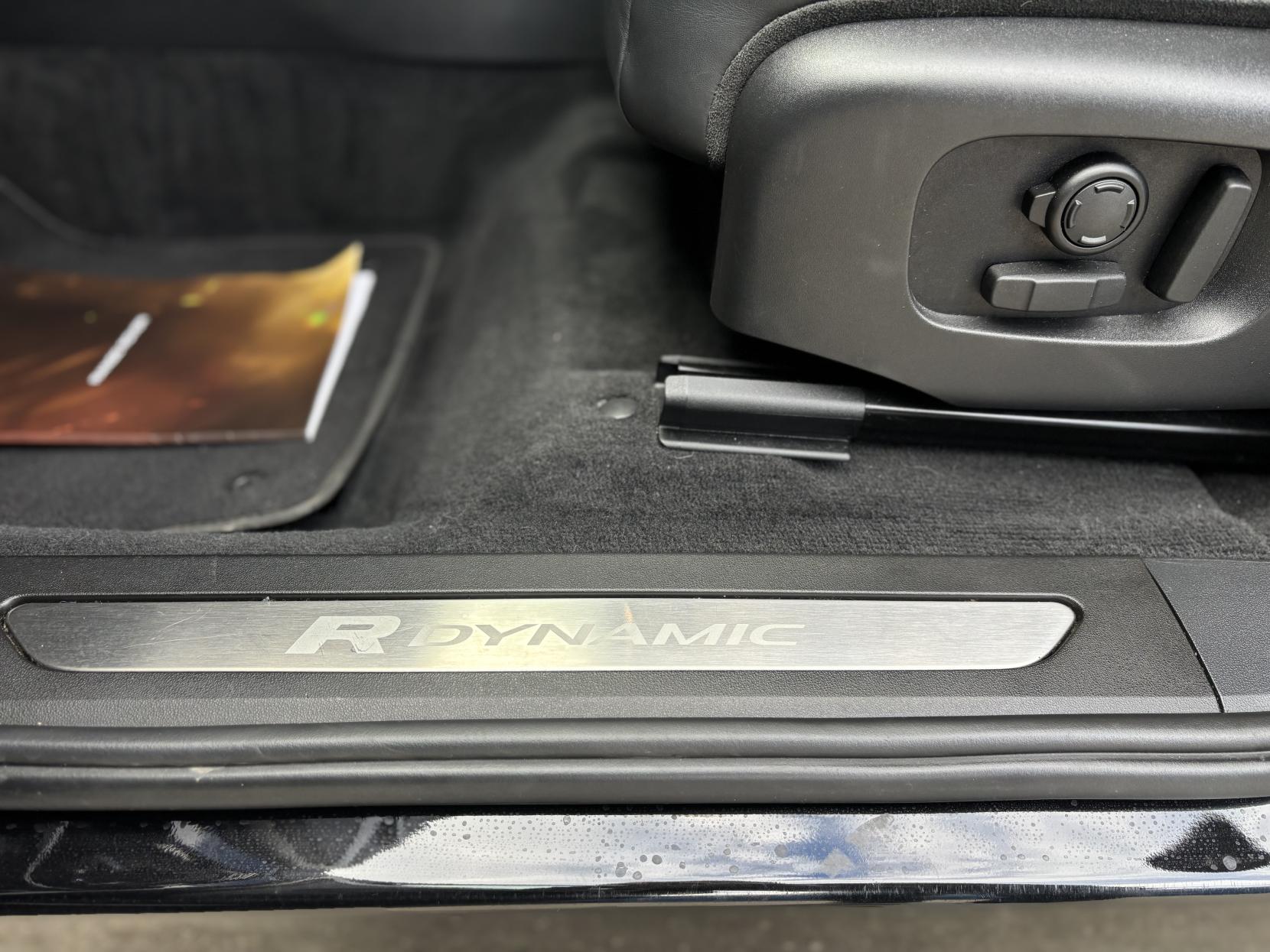 Land Rover Range Rover Evoque 2.0 D180 R-Dynamic HSE SUV 5dr Diesel Auto 4WD Euro 6 (s/s) (180 ps)