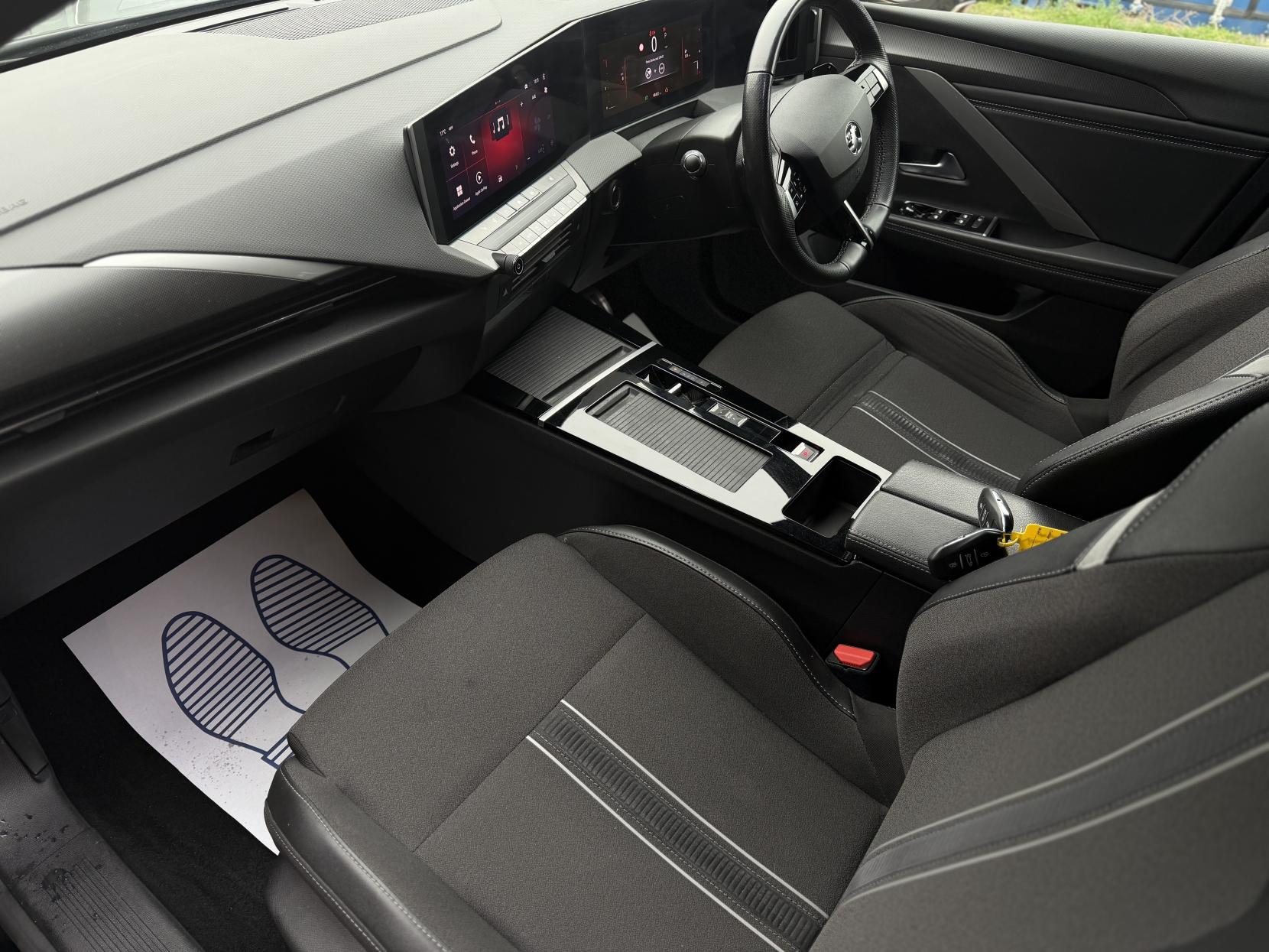 Vauxhall Astra 1.2 Turbo GS Hatchback 5dr Petrol Auto Euro 6 (s/s) (130 ps)