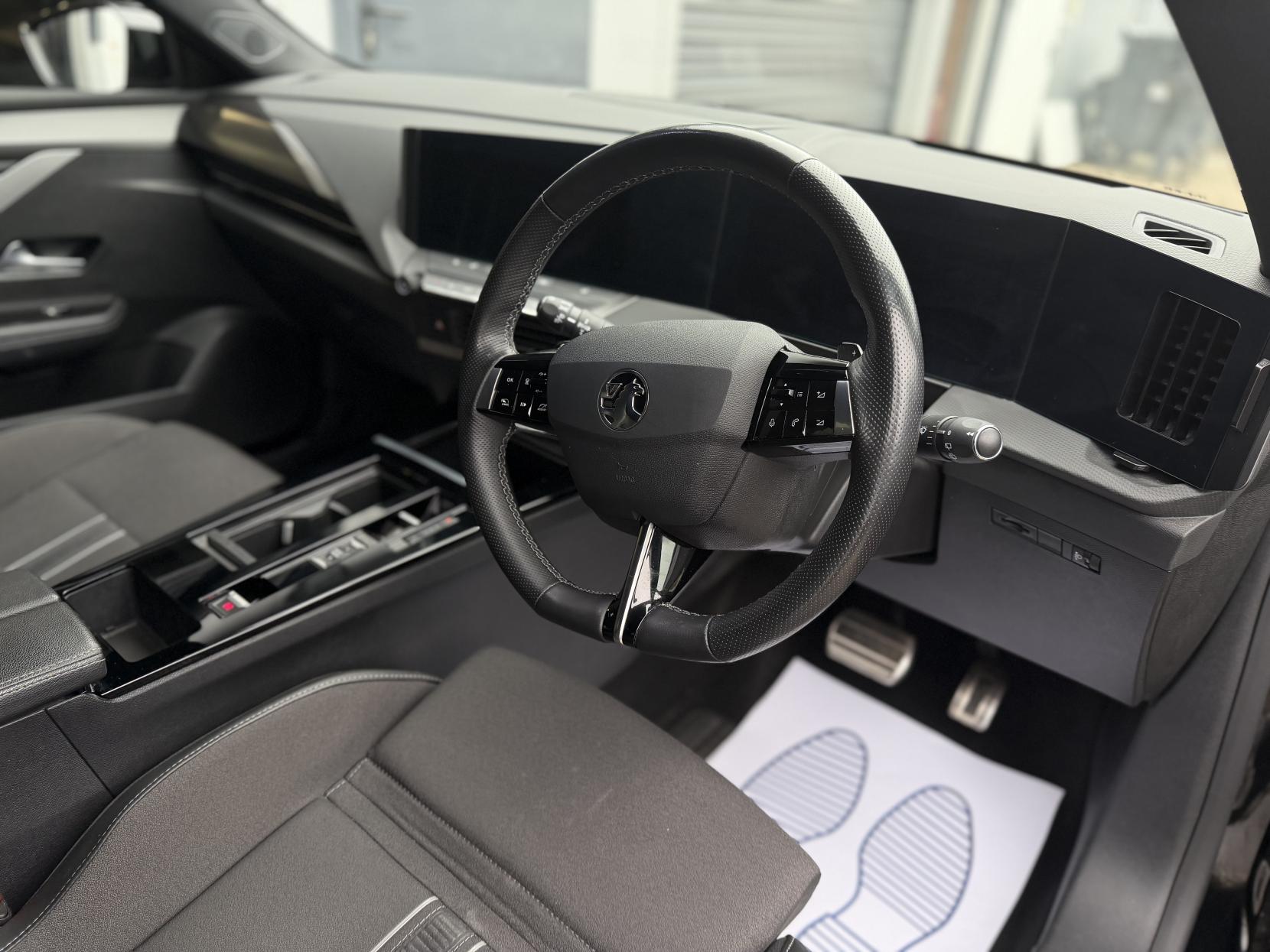 Vauxhall Astra 1.2 Turbo GS Hatchback 5dr Petrol Auto Euro 6 (s/s) (130 ps)