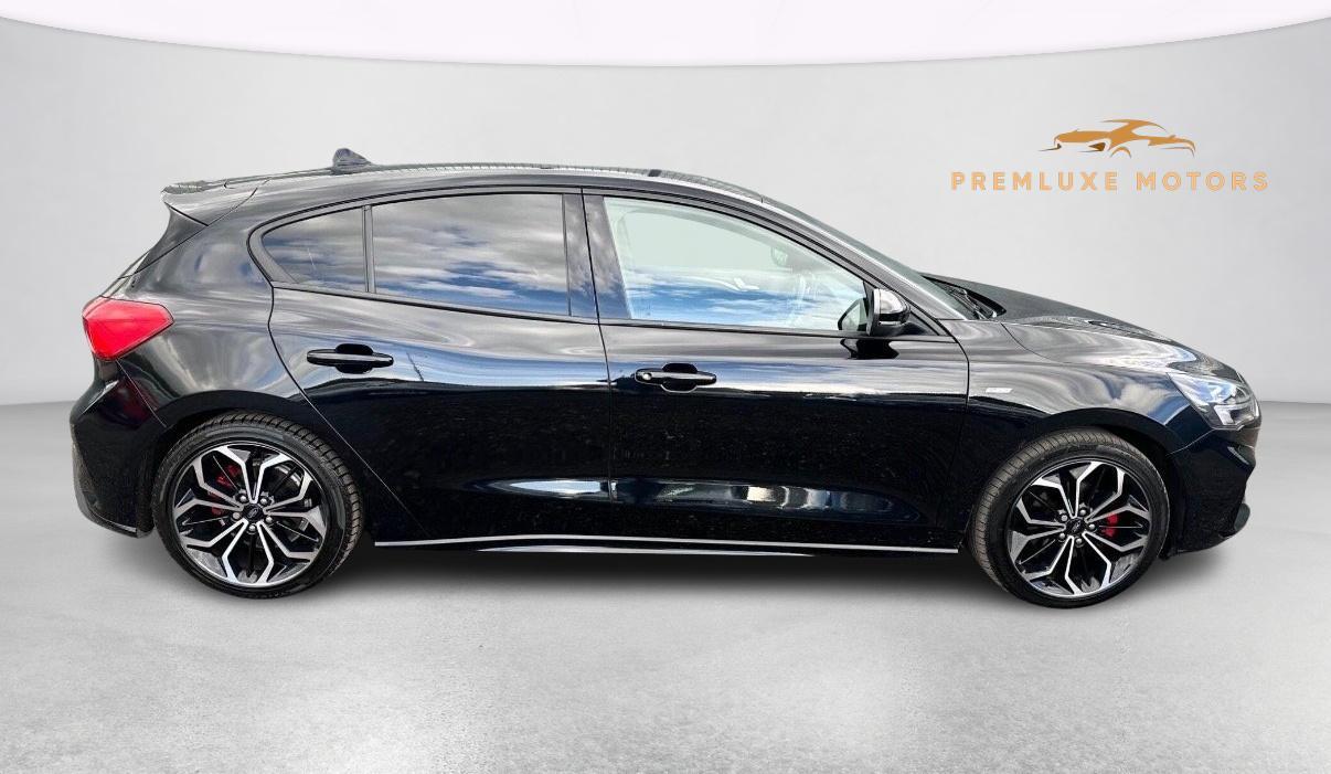 Ford Focus 1.0T EcoBoost ST-Line X Hatchback 5dr Petrol Manual Euro 6 (s/s) (125 ps)