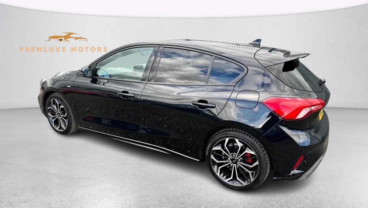 Ford Focus 1.0T EcoBoost ST-Line X Hatchback 5dr Petrol Manual Euro 6 (s/s) (125 ps)