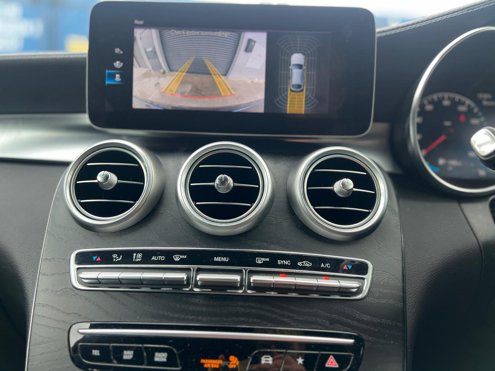 Mercedes-Benz GLC 2.0 GLC300d AMG Line (Premium) Coupe 5dr Diesel G-Tronic+ 4MATIC Euro 6 (s/s) (245 ps)