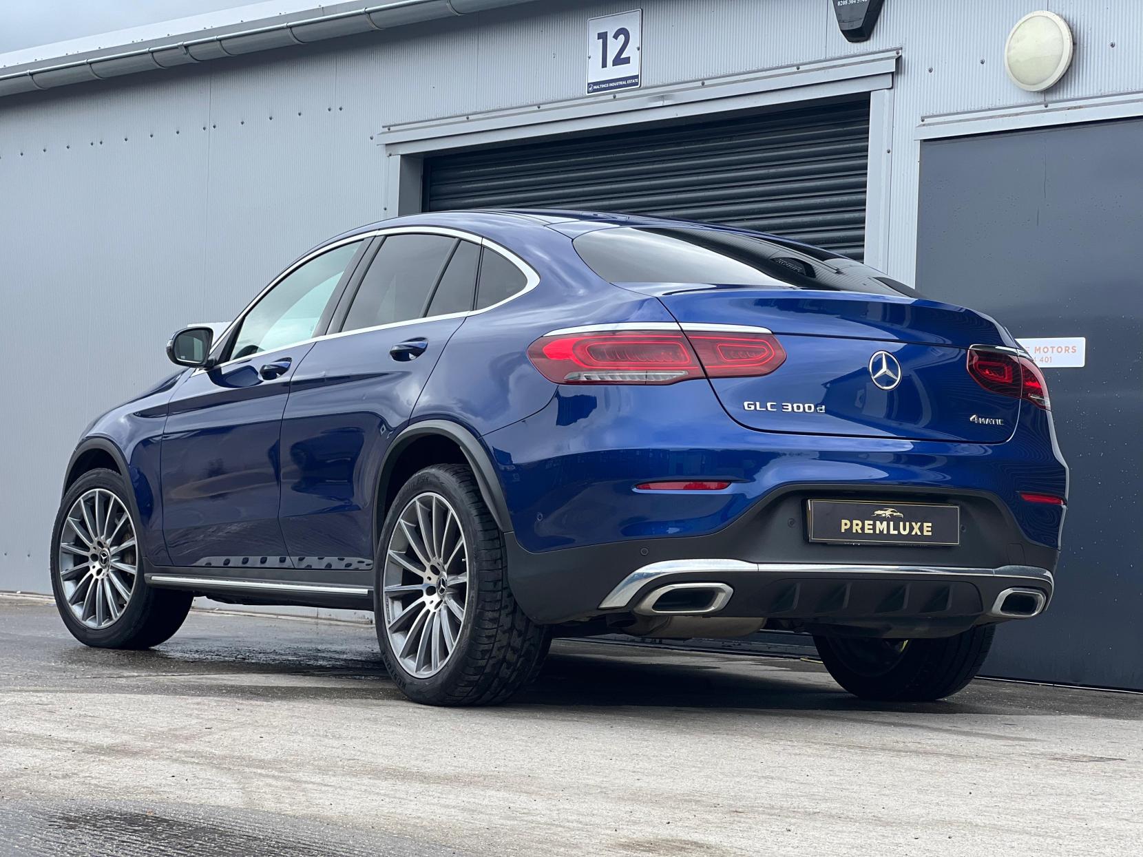 Mercedes-Benz GLC 2.0 GLC300d AMG Line (Premium) Coupe 5dr Diesel G-Tronic+ 4MATIC Euro 6 (s/s) (245 ps)