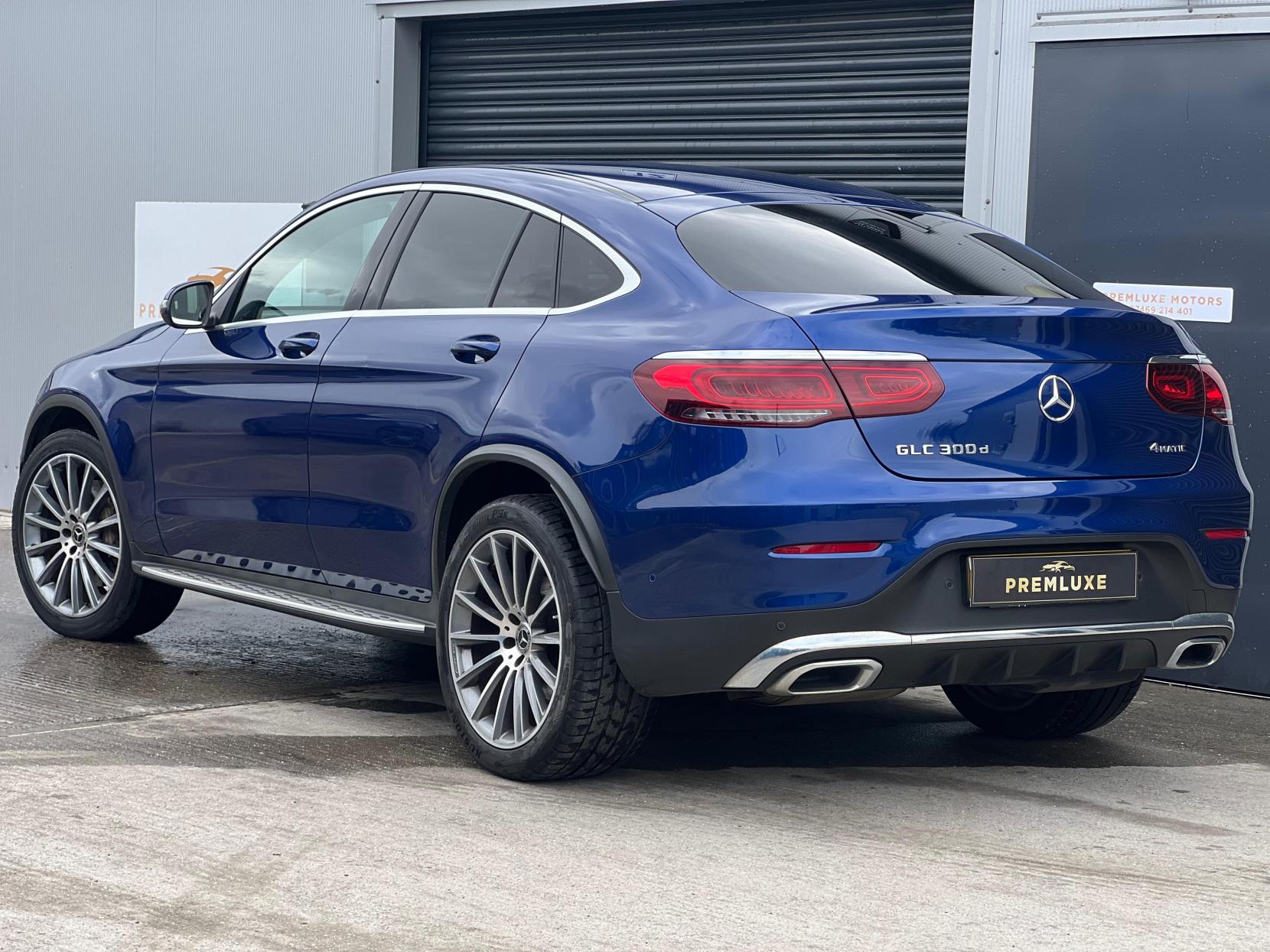 Mercedes-Benz GLC 2.0 GLC300d AMG Line (Premium) Coupe 5dr Diesel G-Tronic+ 4MATIC Euro 6 (s/s) (245 ps)