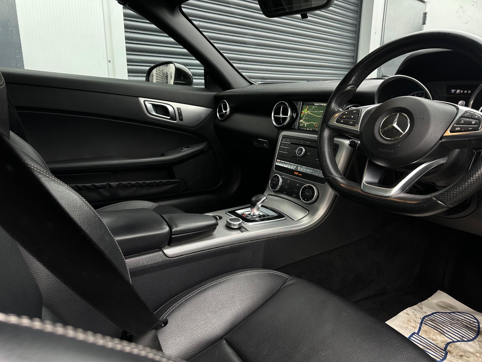 Mercedes-Benz SLC 1.6 SLC180 AMG Line Convertible 2dr Petrol G-Tronic Euro 6 (s/s) (156 ps)