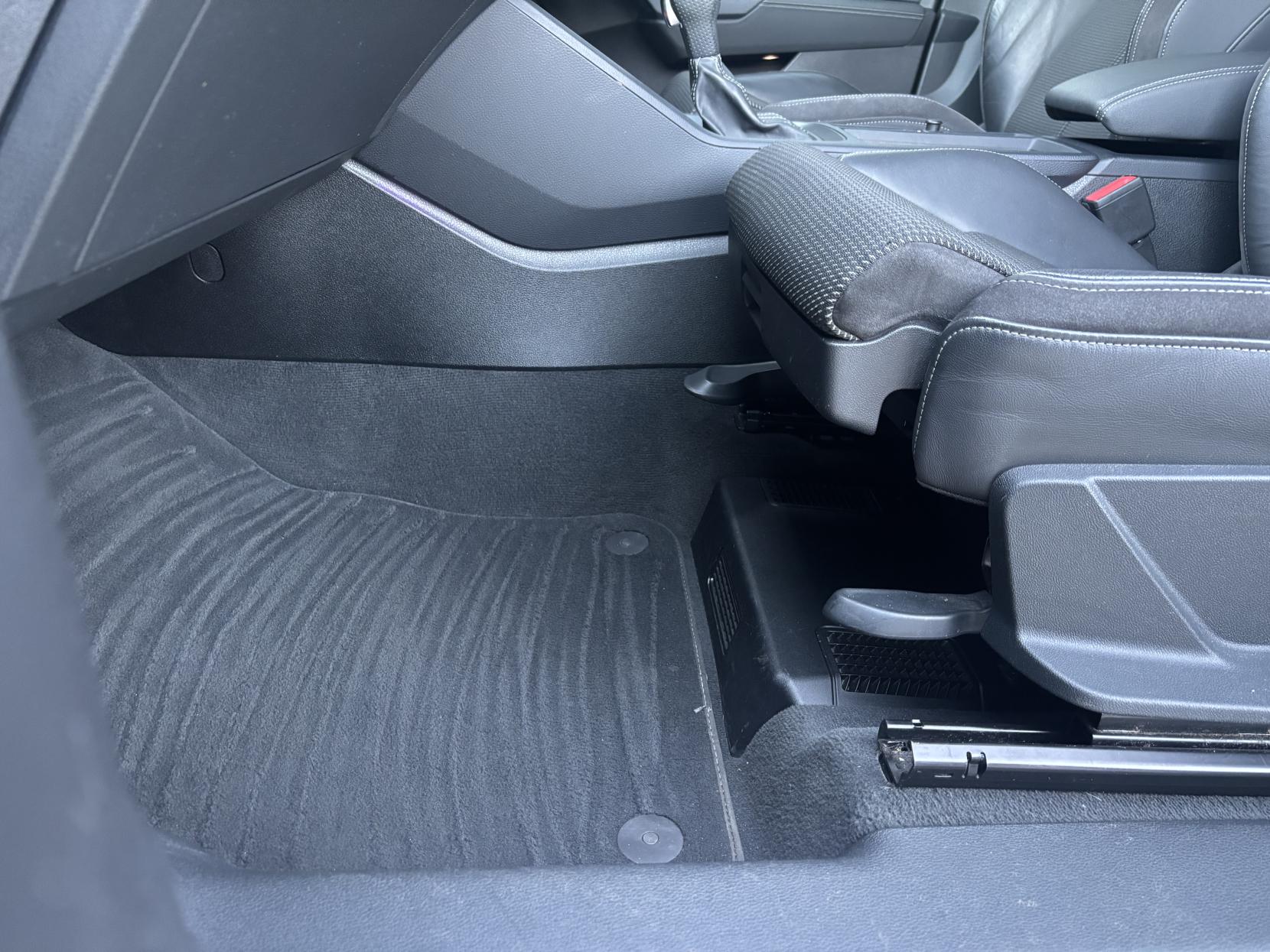 Audi Q3 1.5 TFSI CoD 35 S line SUV 5dr Petrol S Tronic Euro 6 (s/s) (150 ps)