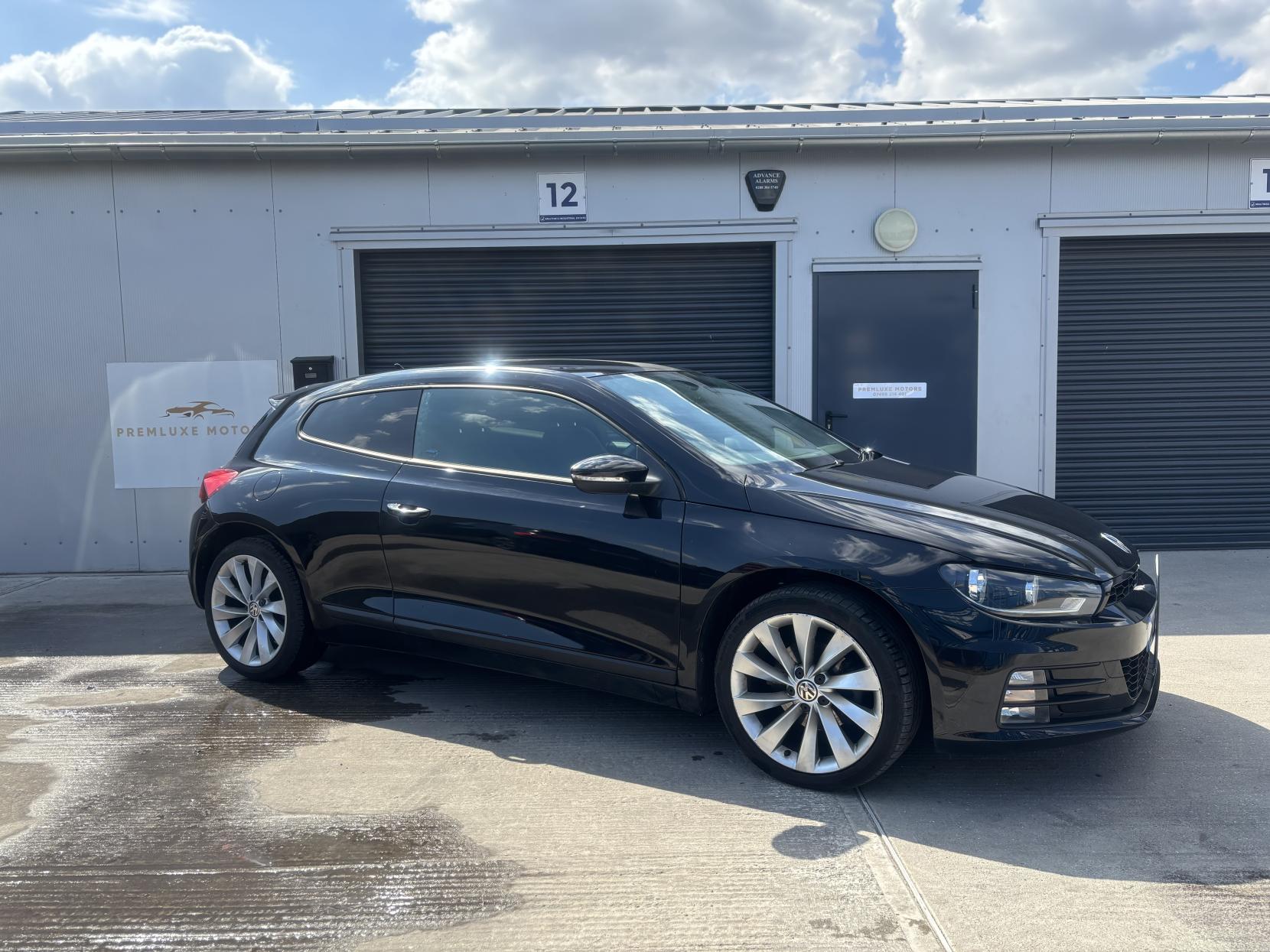 Volkswagen Scirocco 2.0 TDI GT Hatchback 3dr Diesel DSG Euro 6 (s/s) (150 ps)