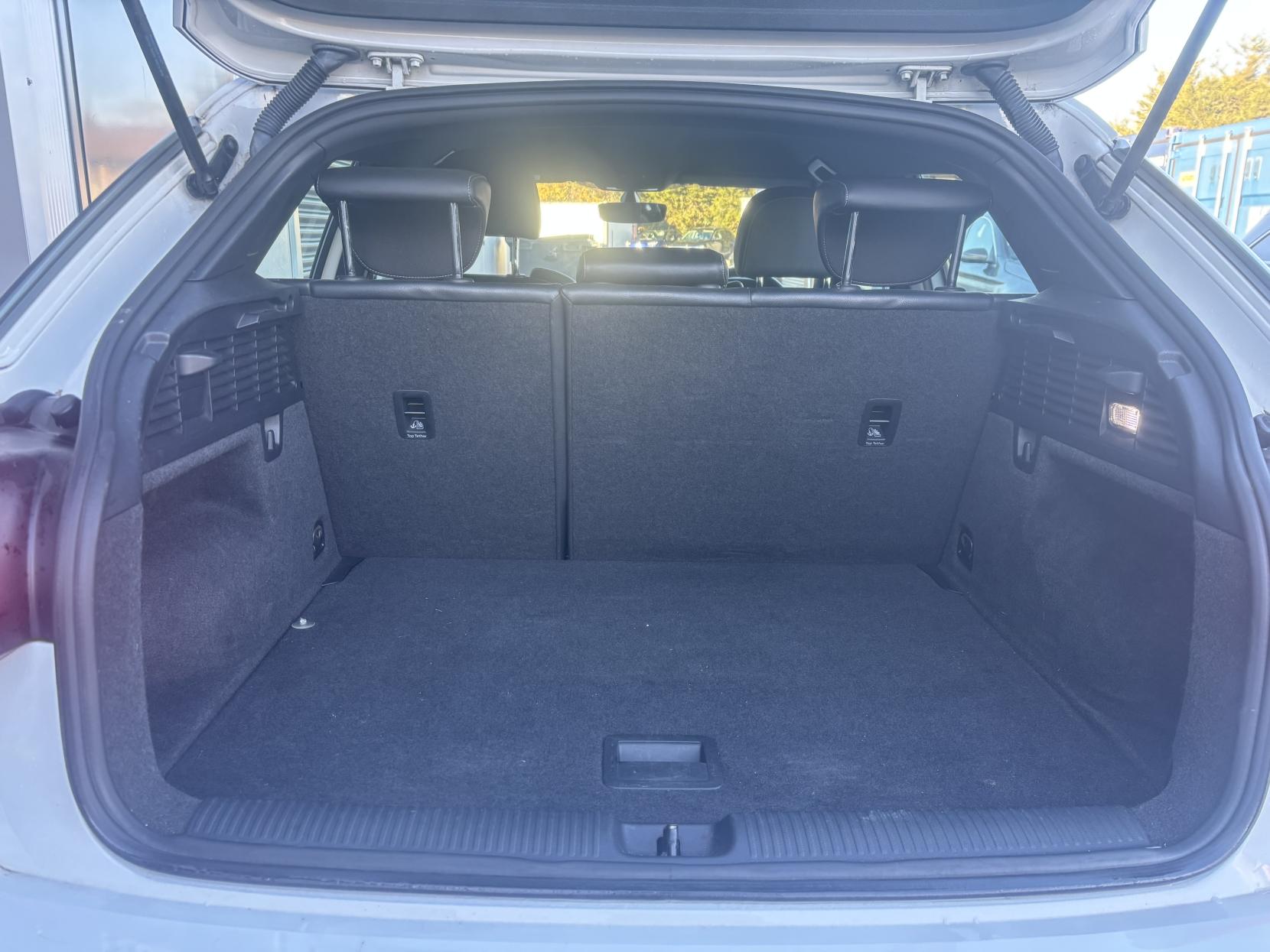 Audi Q2 1.4 TFSI CoD S line SUV 5dr Petrol S Tronic Euro 6 (s/s) (150 ps)