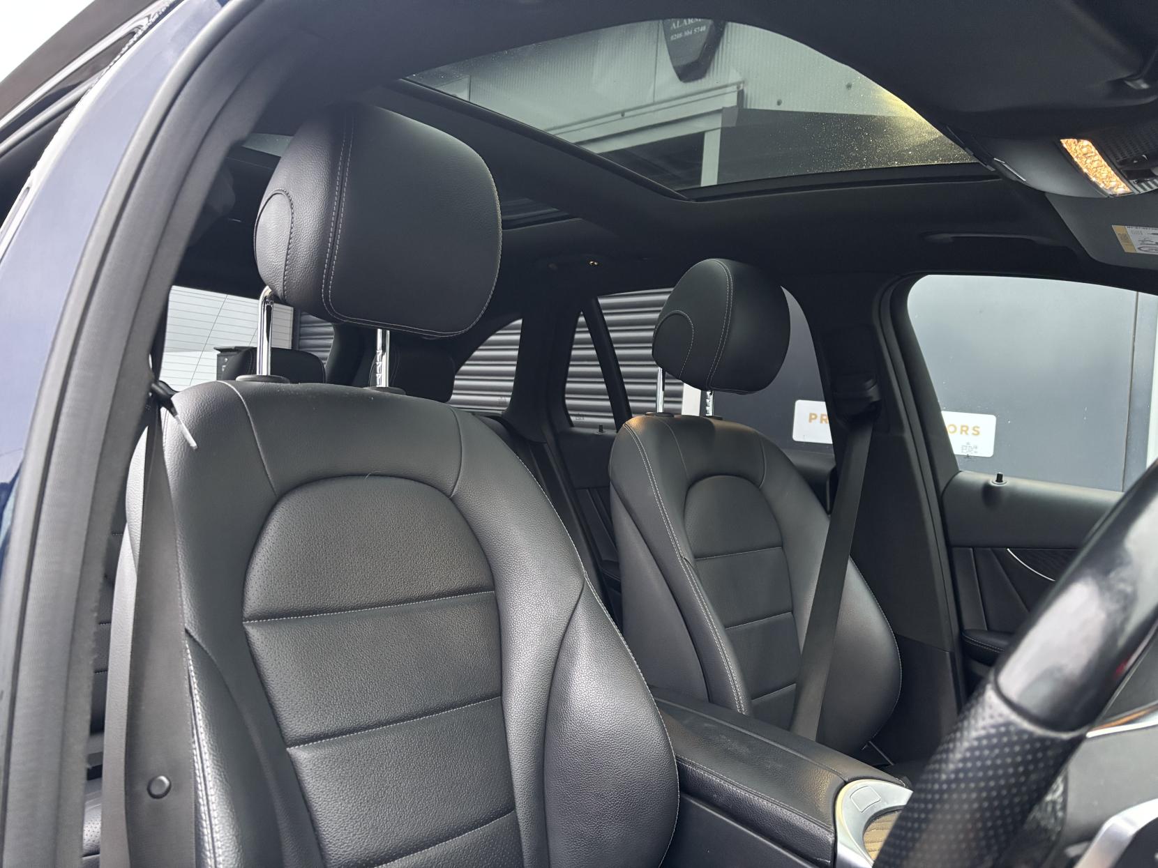 Mercedes-Benz GLC 2.1 GLC250d AMG Line (Premium) SUV 5dr Diesel G-Tronic+ 4MATIC Euro 6 (s/s) (204 ps)