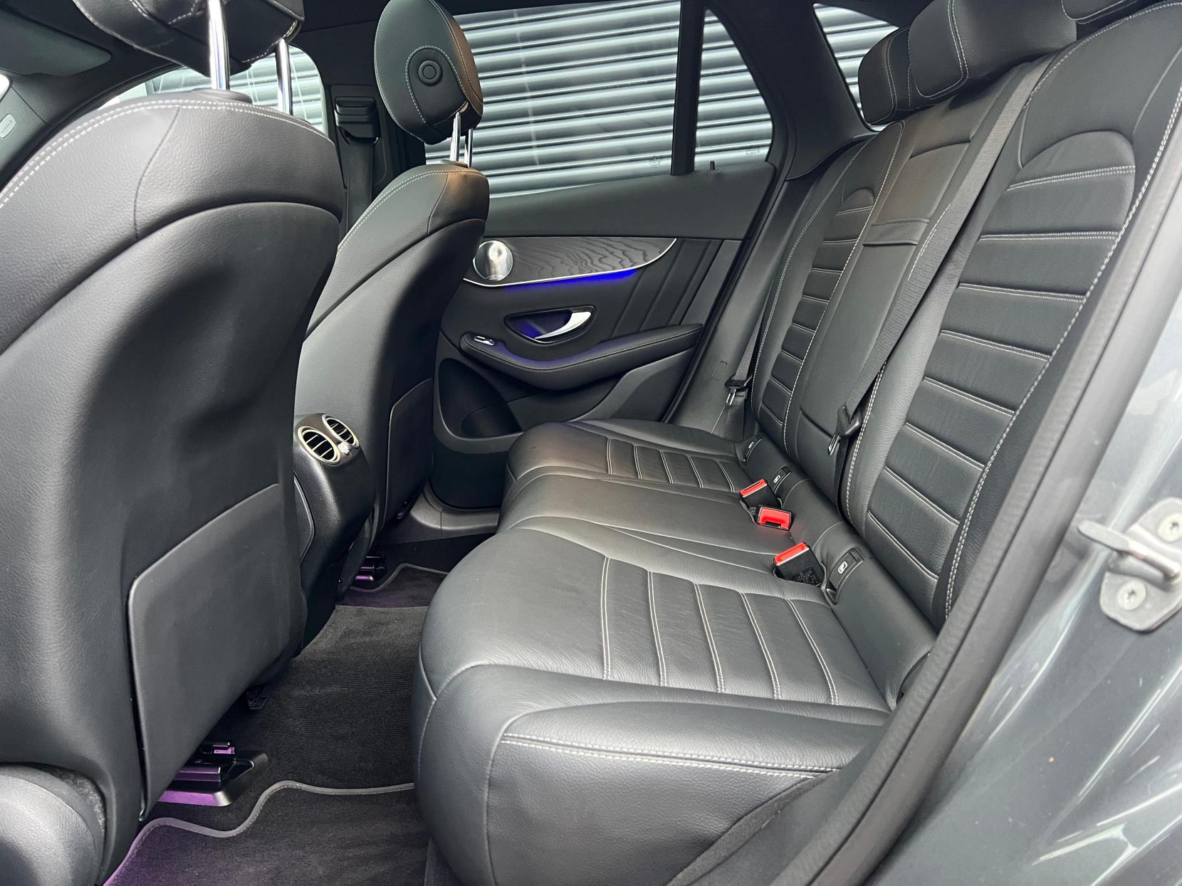 Mercedes-Benz GLC 2.0 GLC300 MHEV AMG Line (Premium Plus) SUV 5dr Petrol G-Tronic+ 4MATIC Euro 6 (s/s) (272 ps)
