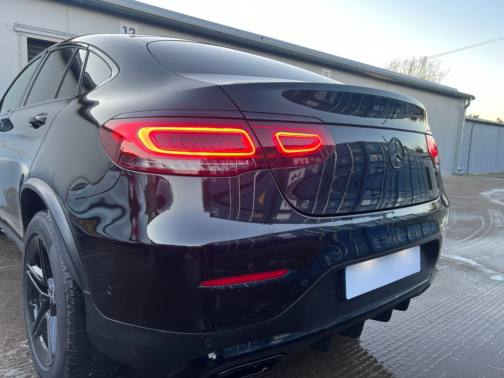 Mercedes-Benz GLC 2.0 GLC220d AMG Line Coupe 5dr Diesel G-Tronic+ 4MATIC Euro 6 (s/s) (194 ps)