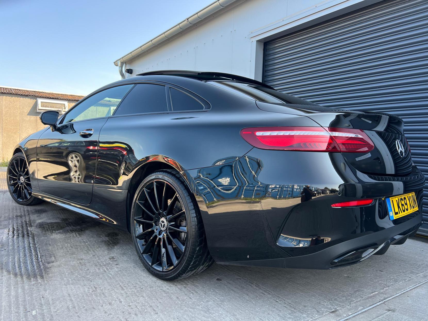 Mercedes-Benz E Class 2.0 E220d AMG Line Coupe 2dr Diesel G-Tronic+ Euro 6 (s/s) (194 ps)