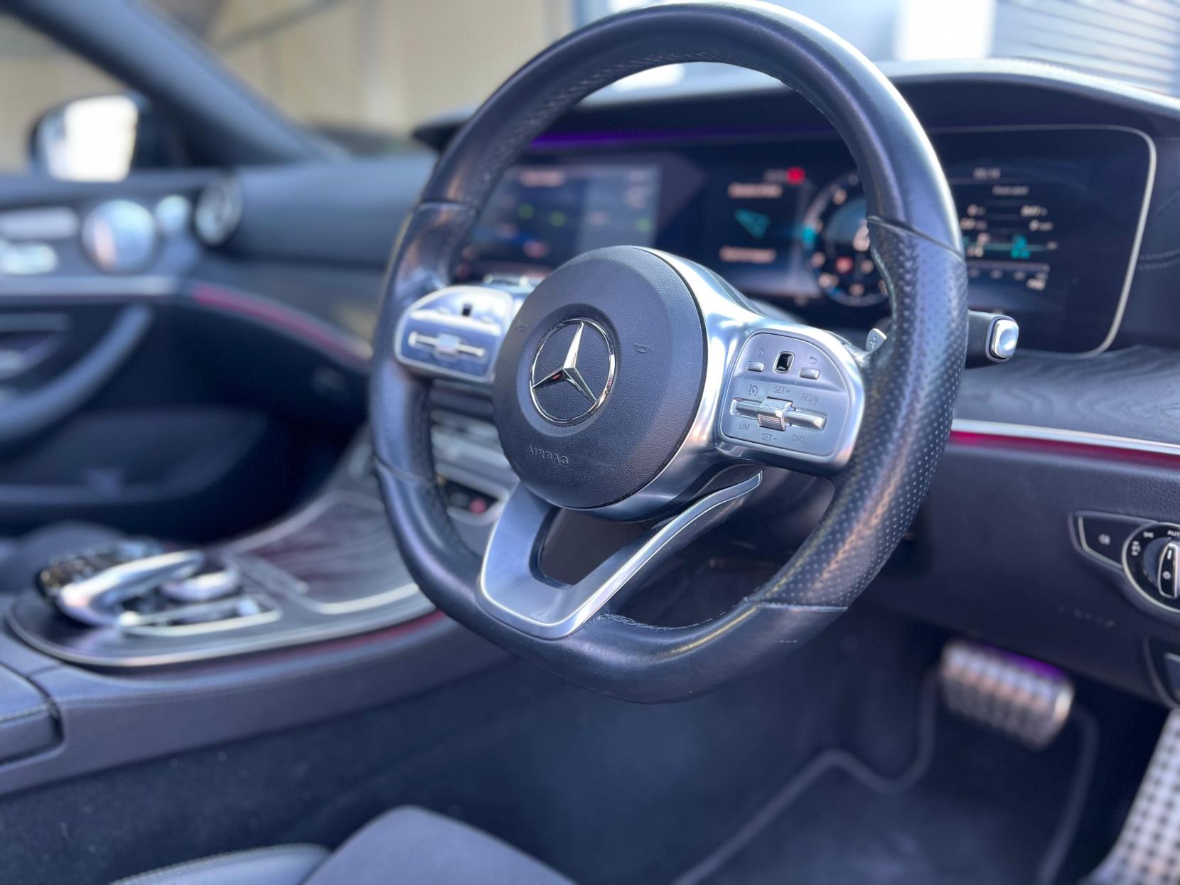 Mercedes-Benz E Class 2.0 E220d AMG Line Coupe 2dr Diesel G-Tronic+ Euro 6 (s/s) (194 ps)
