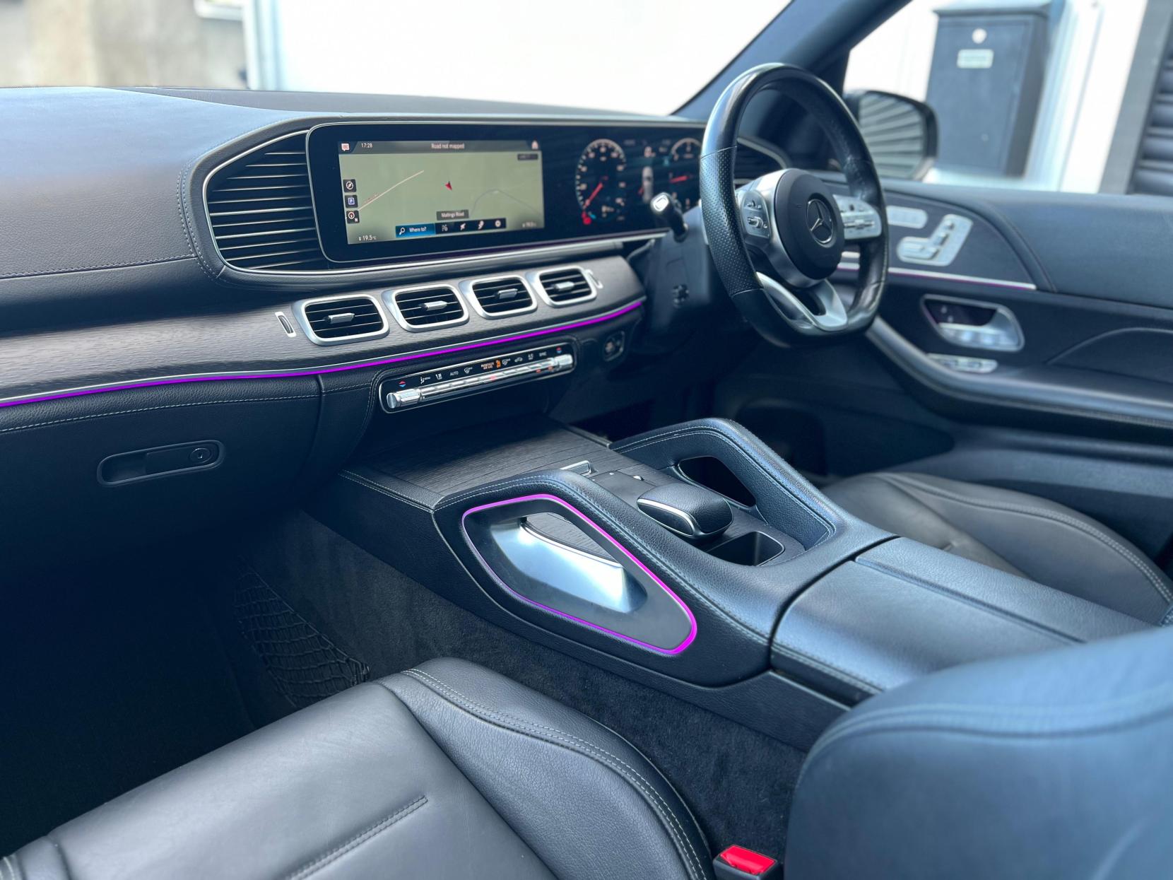 Mercedes-Benz GLE 2.0 GLE300d AMG Line (Premium) SUV 5dr Diesel G-Tronic 4MATIC Euro 6 (s/s) (245 ps)