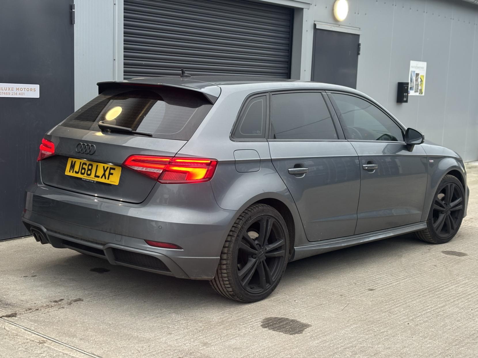 Audi A3 1.5 TFSI CoD 35 S line Sportback 5dr Petrol S Tronic Euro 6 (s/s) (150 ps)