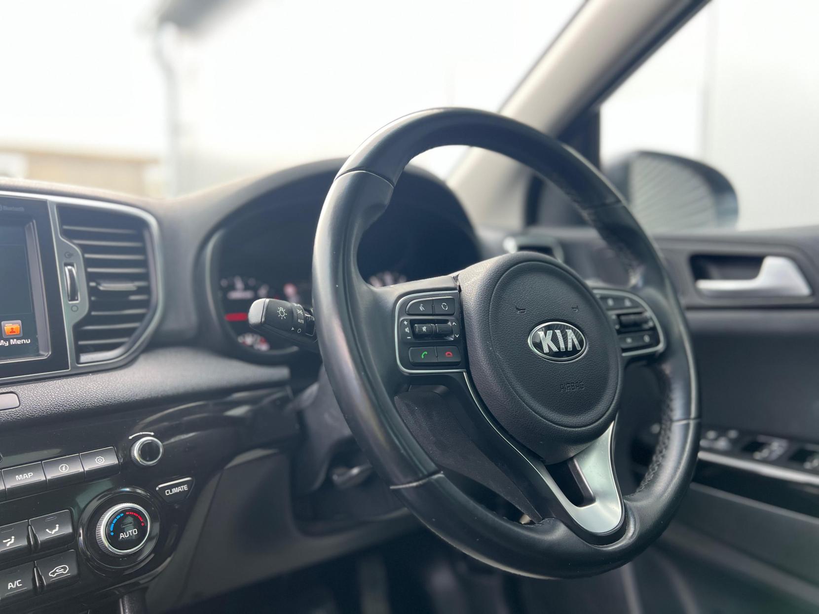 Kia Sportage 1.7 CRDi 3 SUV 5dr Diesel DCT Euro 6 (s/s) (139 bhp)