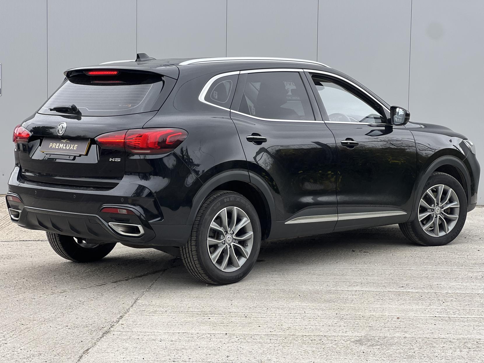 MG MG HS 1.5 T-GDI SE SUV 5dr Petrol DCT Euro 6 (s/s) (162 ps)