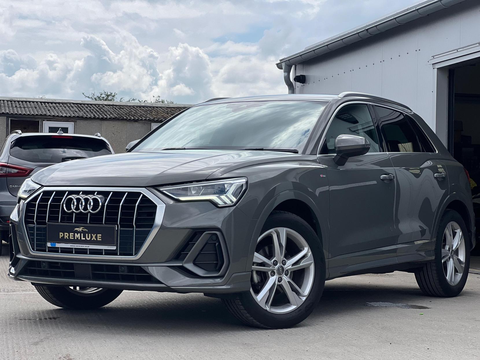 Audi Q3 1.5 TFSI CoD 35 S line SUV 5dr Petrol S Tronic Euro 6 (s/s) (150 ps)