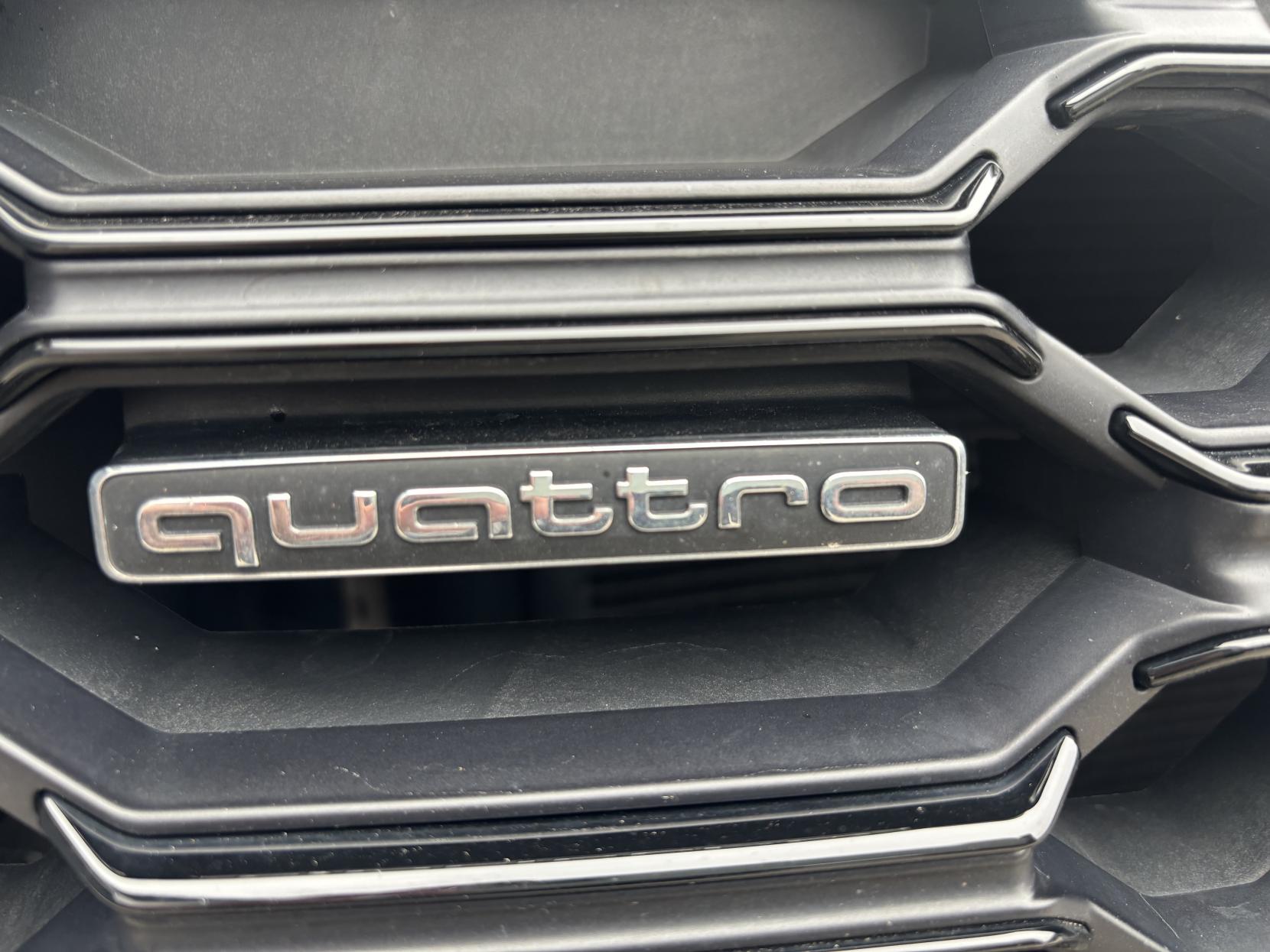 Audi Q5 2.0 TDI 40 Edition 1 SUV 5dr Diesel S Tronic quattro Euro 6 (s/s) (204 ps)