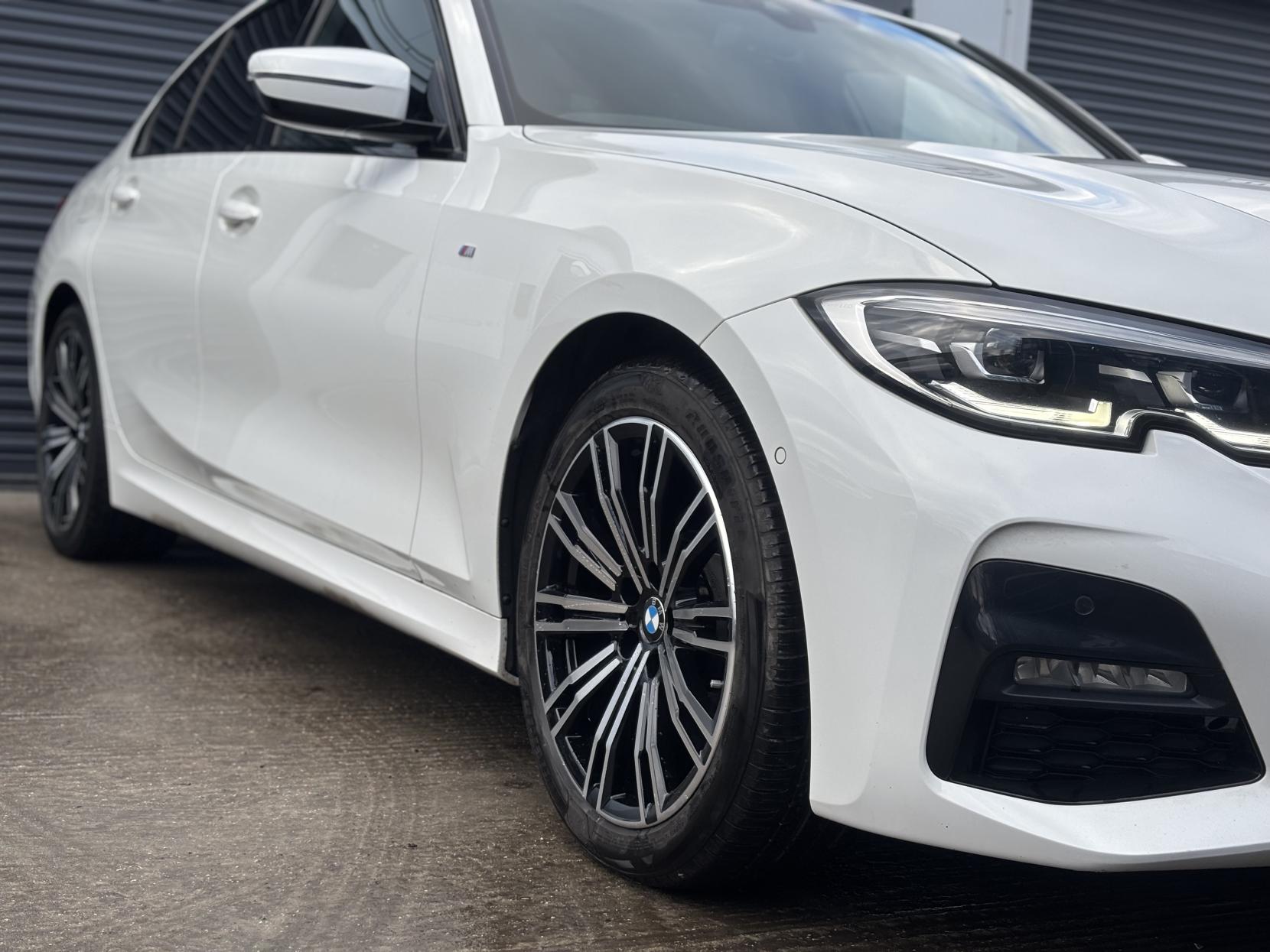 BMW 3 Series 2.0 320i M Sport Saloon 4dr Petrol Auto xDrive Euro 6 (s/s) (184 ps)