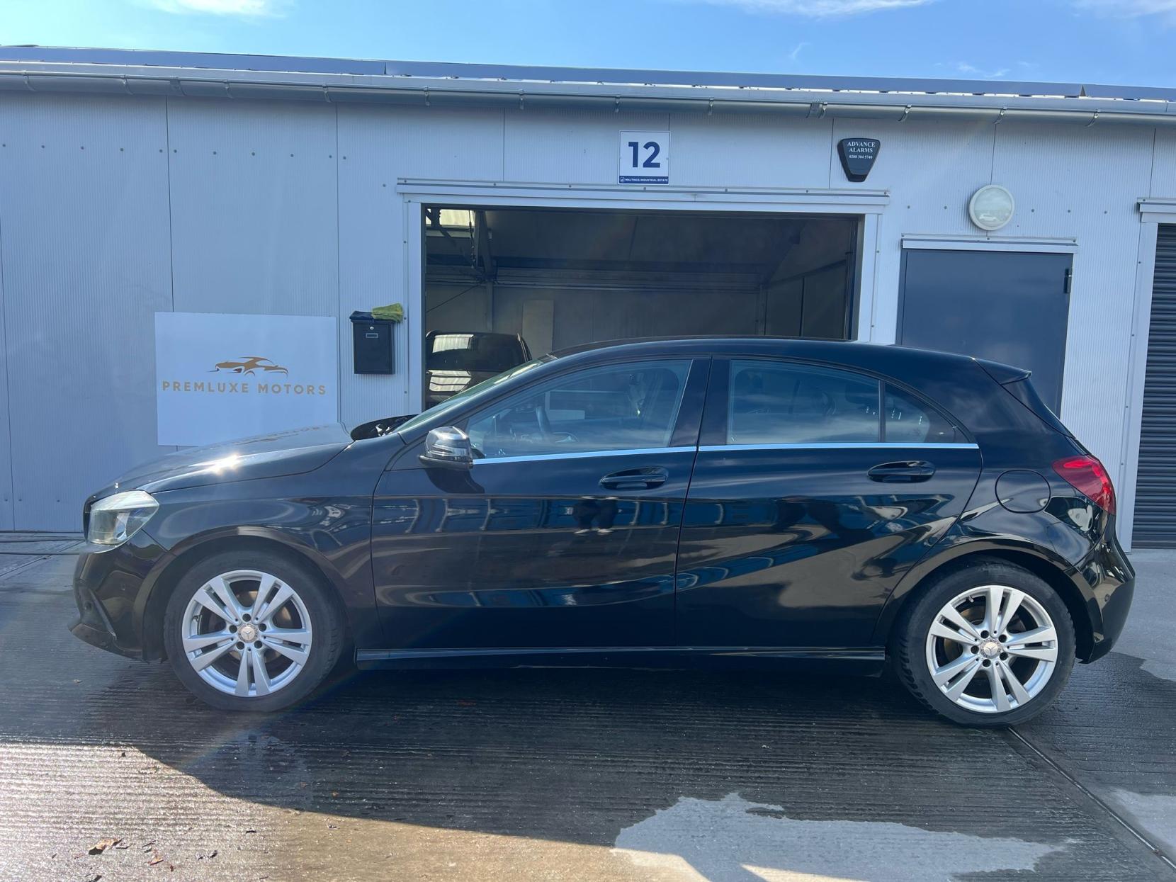 Mercedes-Benz A Class 1.5 A180d Sport Hatchback 5dr Diesel 7G-DCT Euro 6 (s/s) (109 ps)