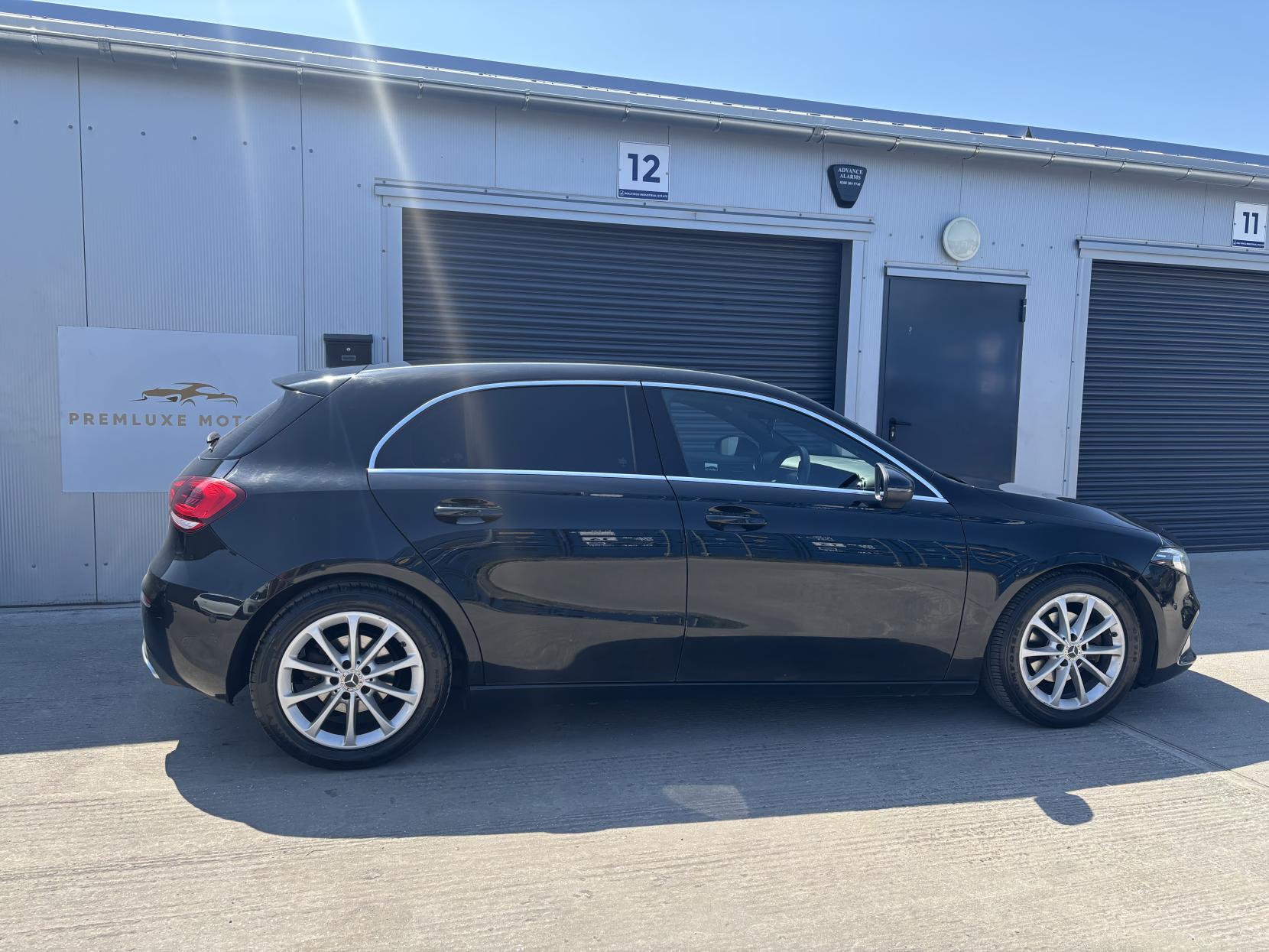 Mercedes-Benz A Class 1.3 A180 Sport (Executive) Hatchback 5dr Petrol 7G-DCT Euro 6 (s/s) (136 ps)