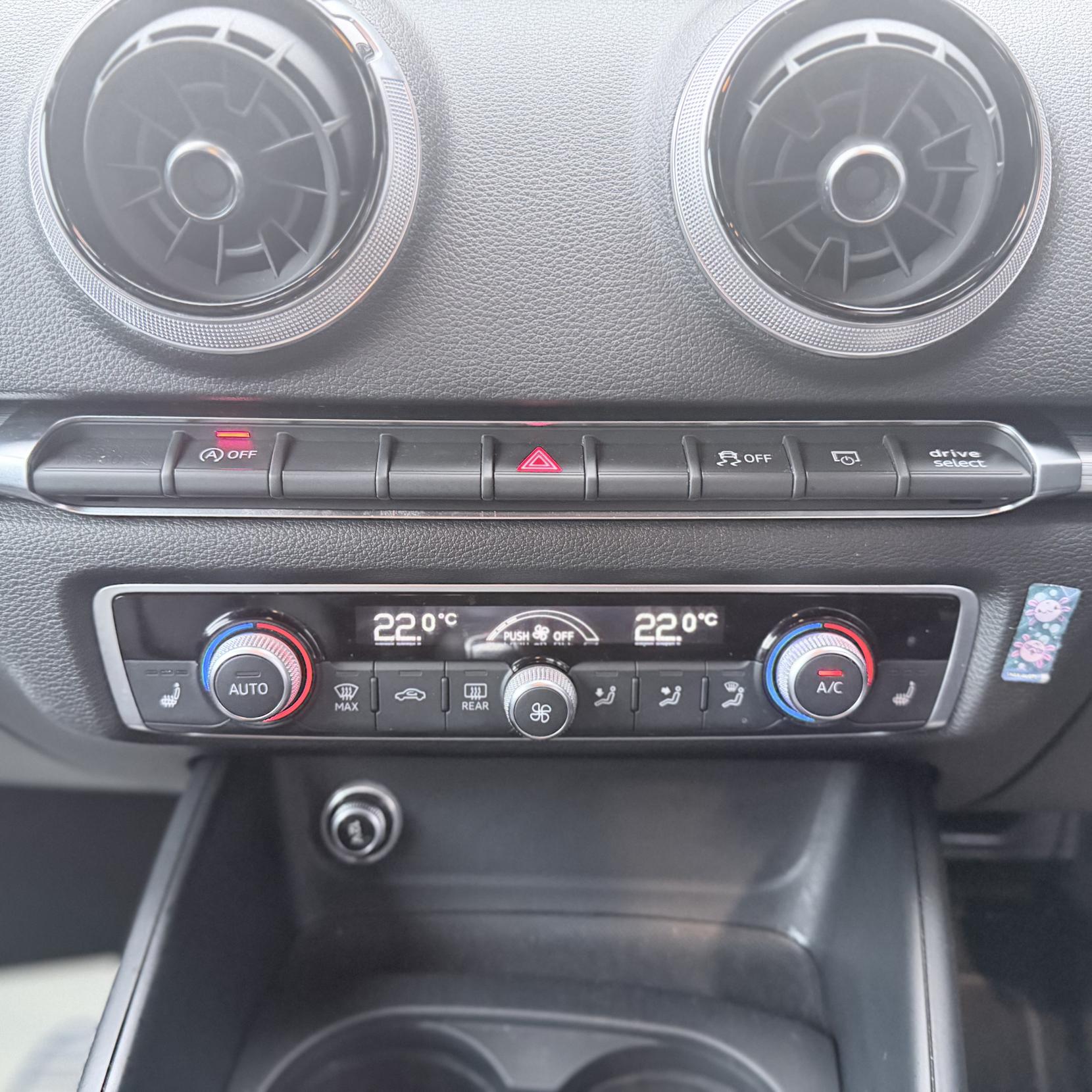 Audi A3 2.0 TDI 35 Sport Sportback 5dr Diesel S Tronic Euro 6 (s/s) (150 ps)